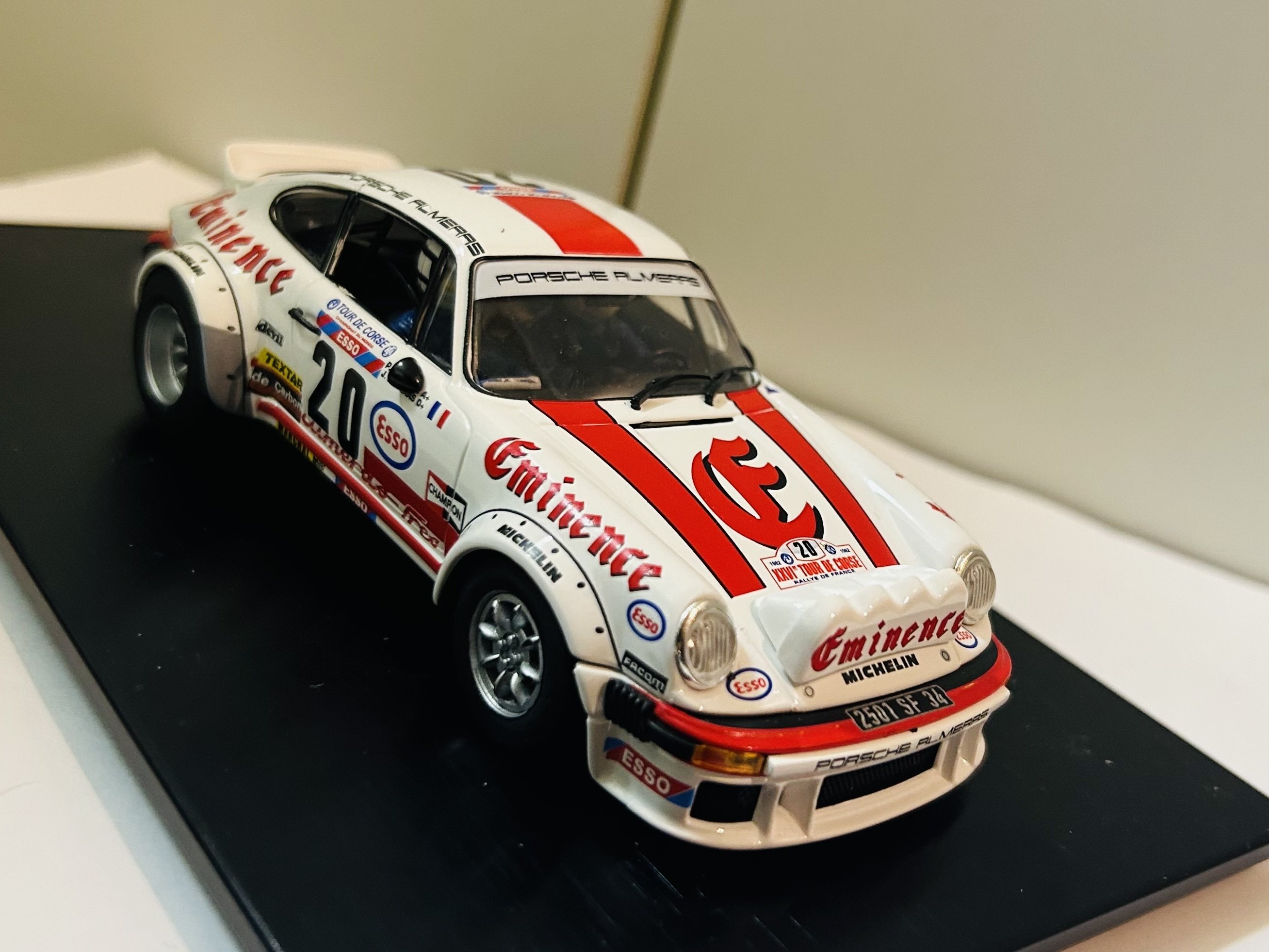 スロットカー フライ ポルシェ スロットカーレビュー] FLY Porsche 911 SC 