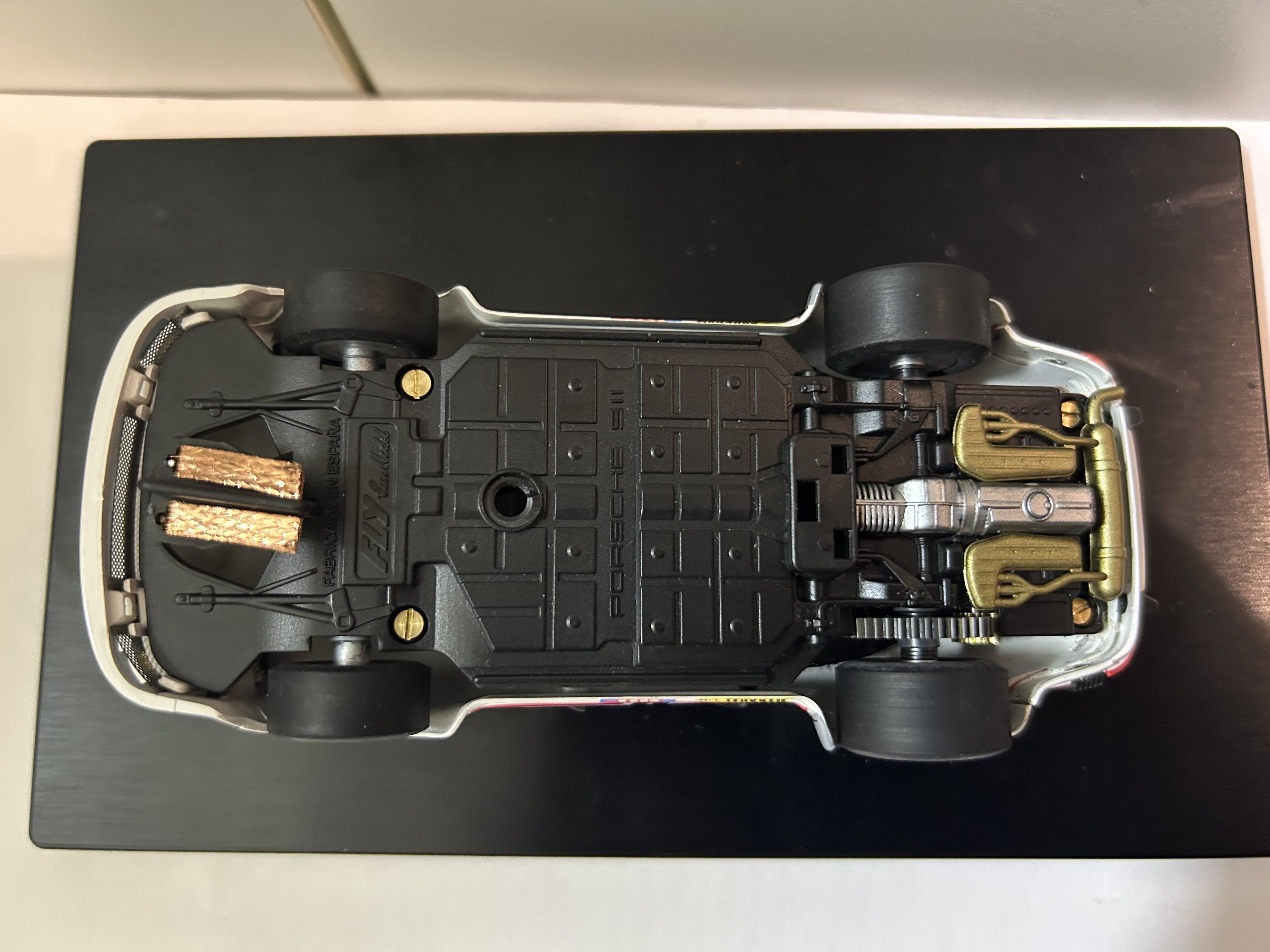 スロットカーレビュー] FLY Porsche 911 SC 