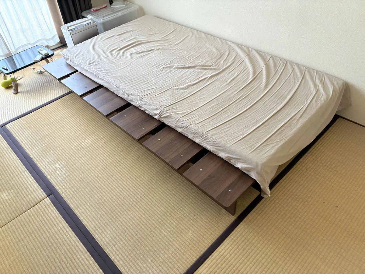 ニトリのお部屋を広く見せるステージベッドをレビュー！生活に余白が 