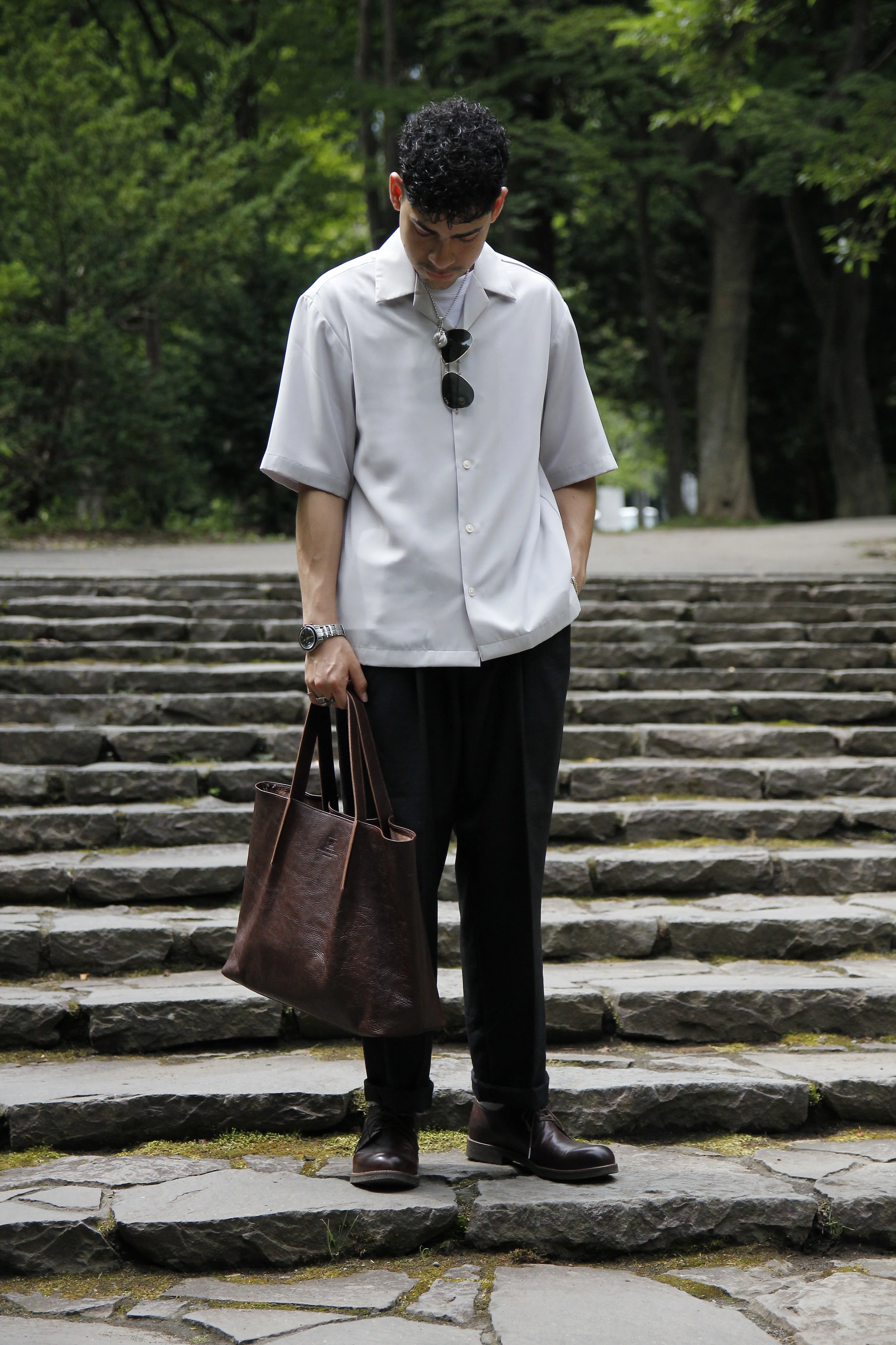Why are we so drawn to leather bags with 'no lining and no pockets