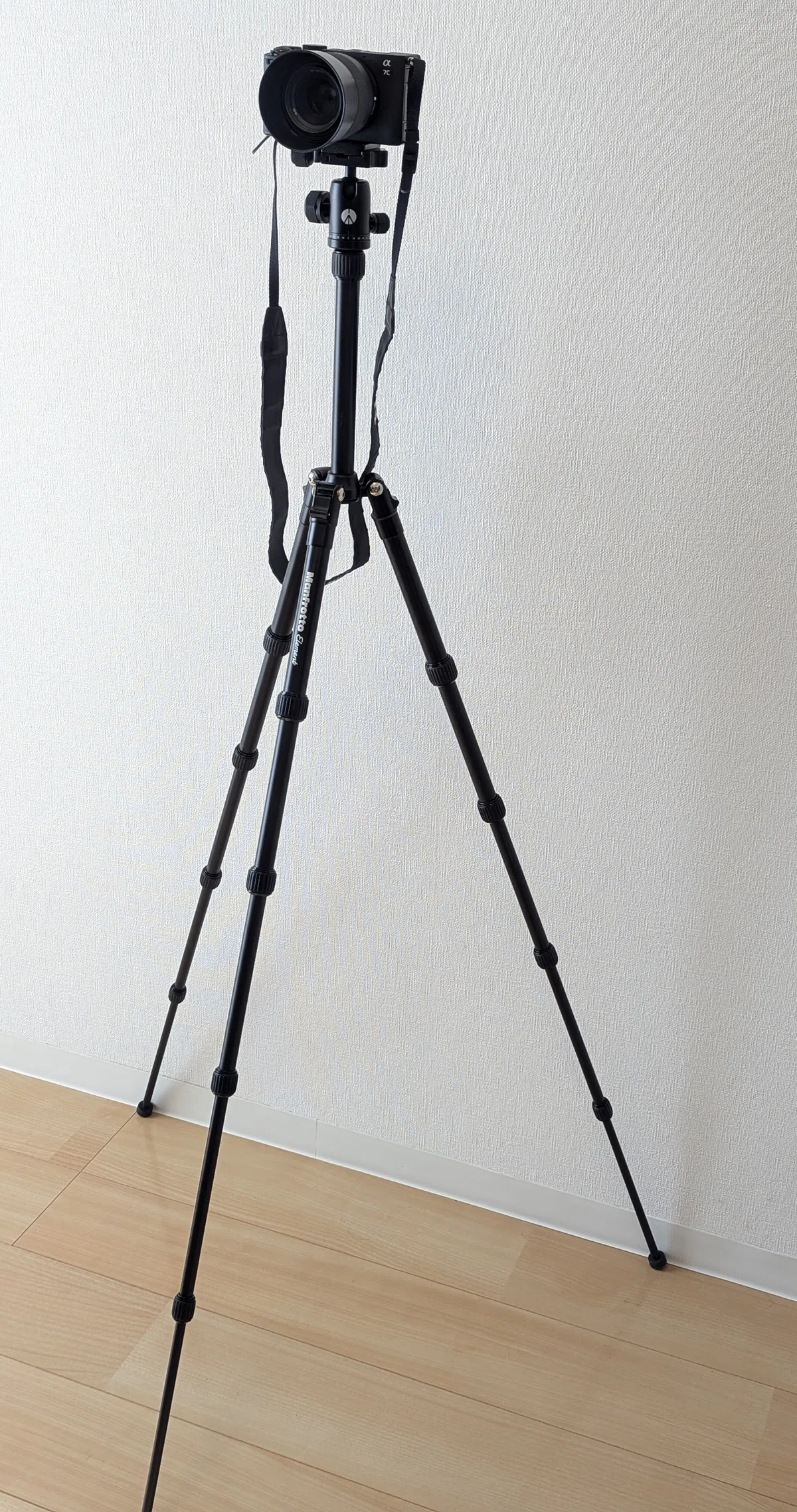 Manfrotto マンフロット Element トラベル三脚 MKELES5BK-BH