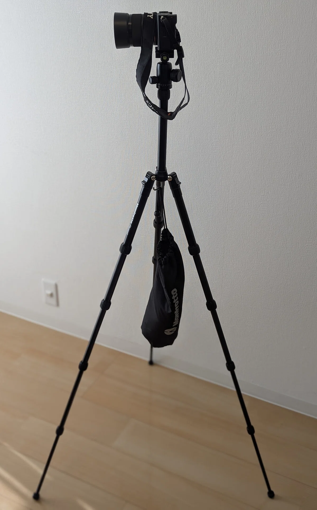 Manfrotto マンフロット Element トラベル三脚 MKELES5BK-BH