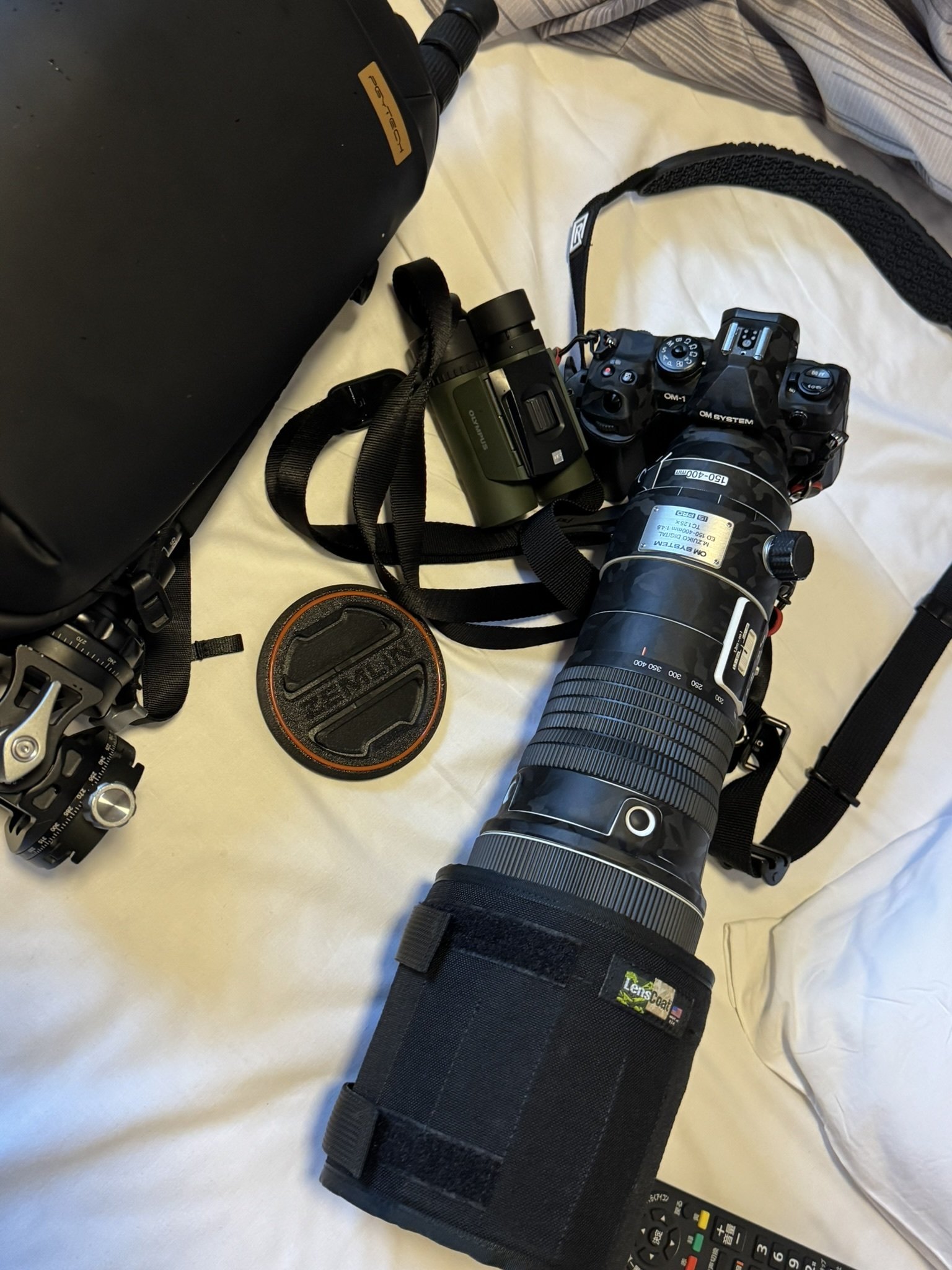 M.ZUIKO DIGITAL ED 150-400MM F4.5 TC1.25X IS PROは小さいぞ