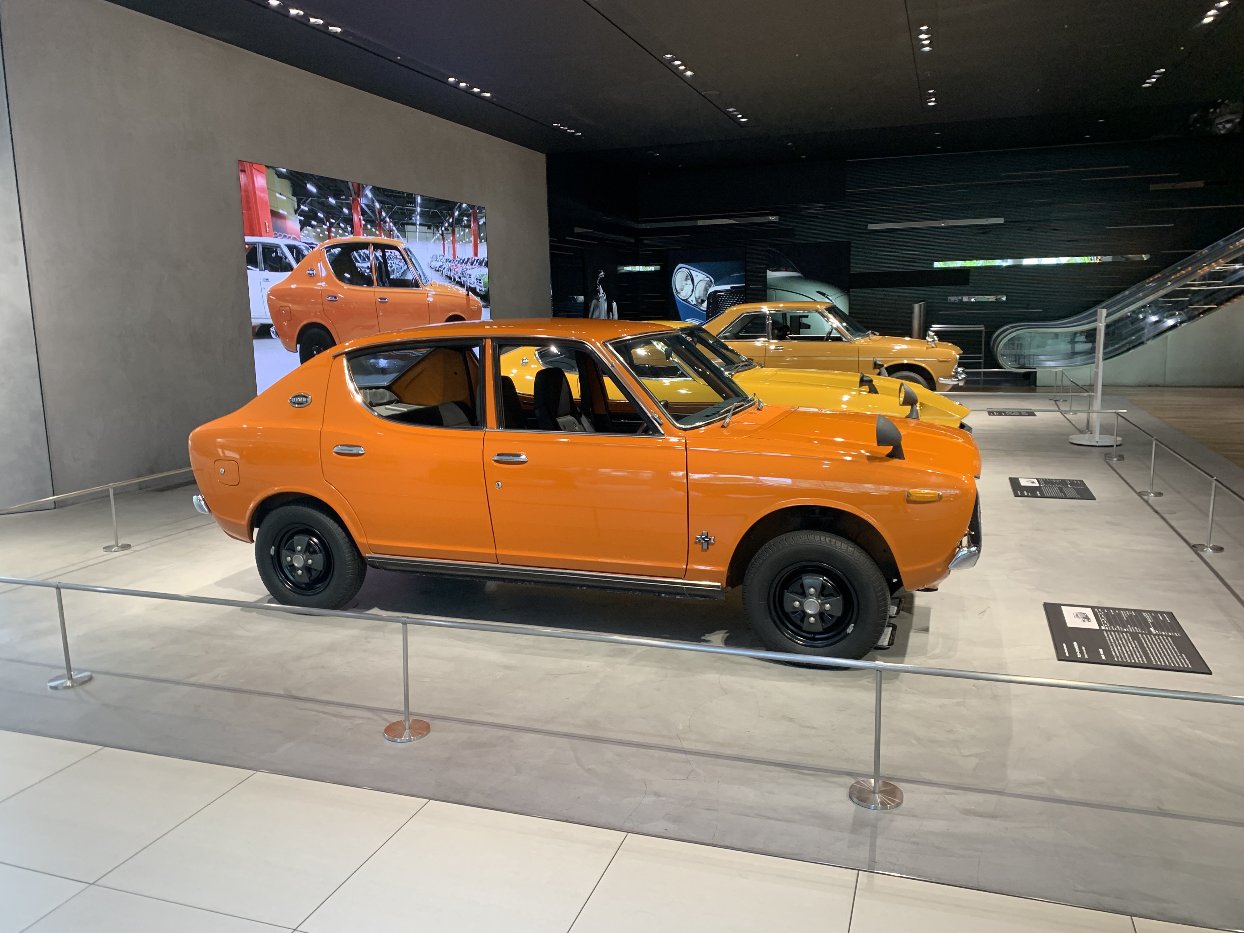 次はボディ別の日産チェリー企画展を希望したい｜金子浩久書店