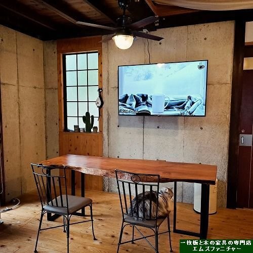 お値段ご相談ください‼️一枚板‼️一枚看板に‼️ 一枚板の無垢テーブル|栓（セン）一枚板天板No.2 - 無垢オーダー