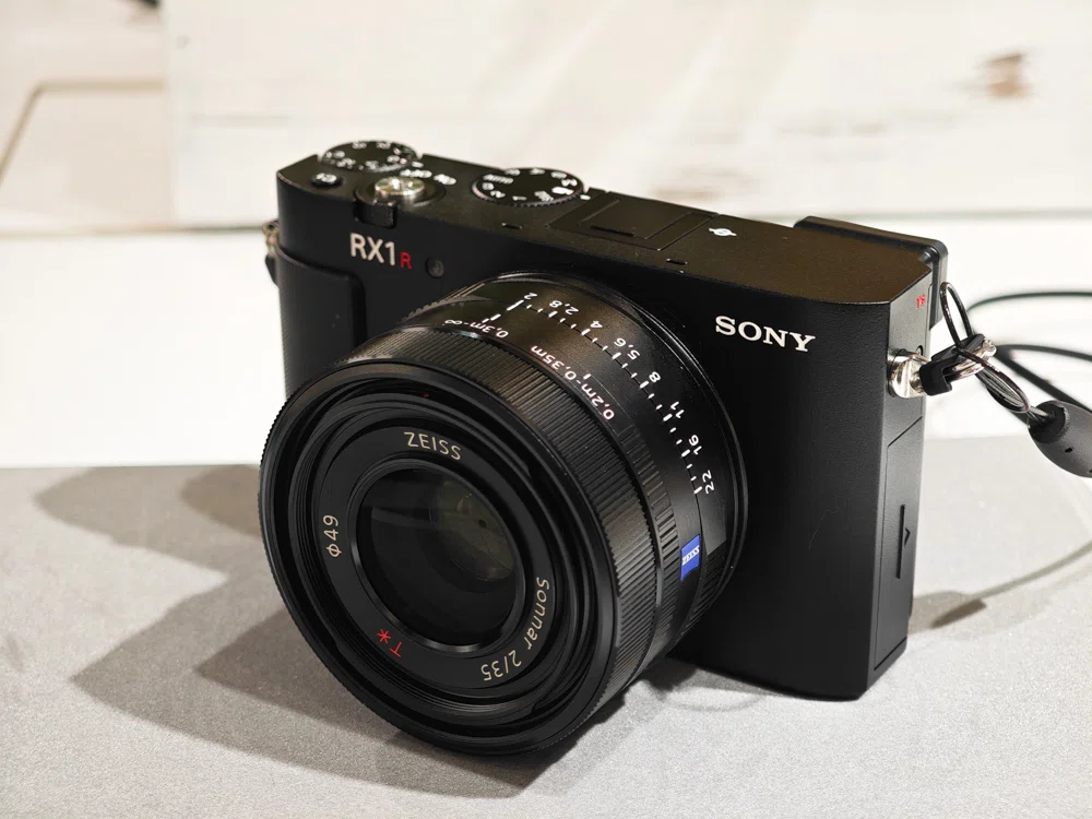 SONY『RX1R III』購入前レビュー 小さくて可愛い フルサイズカメラ