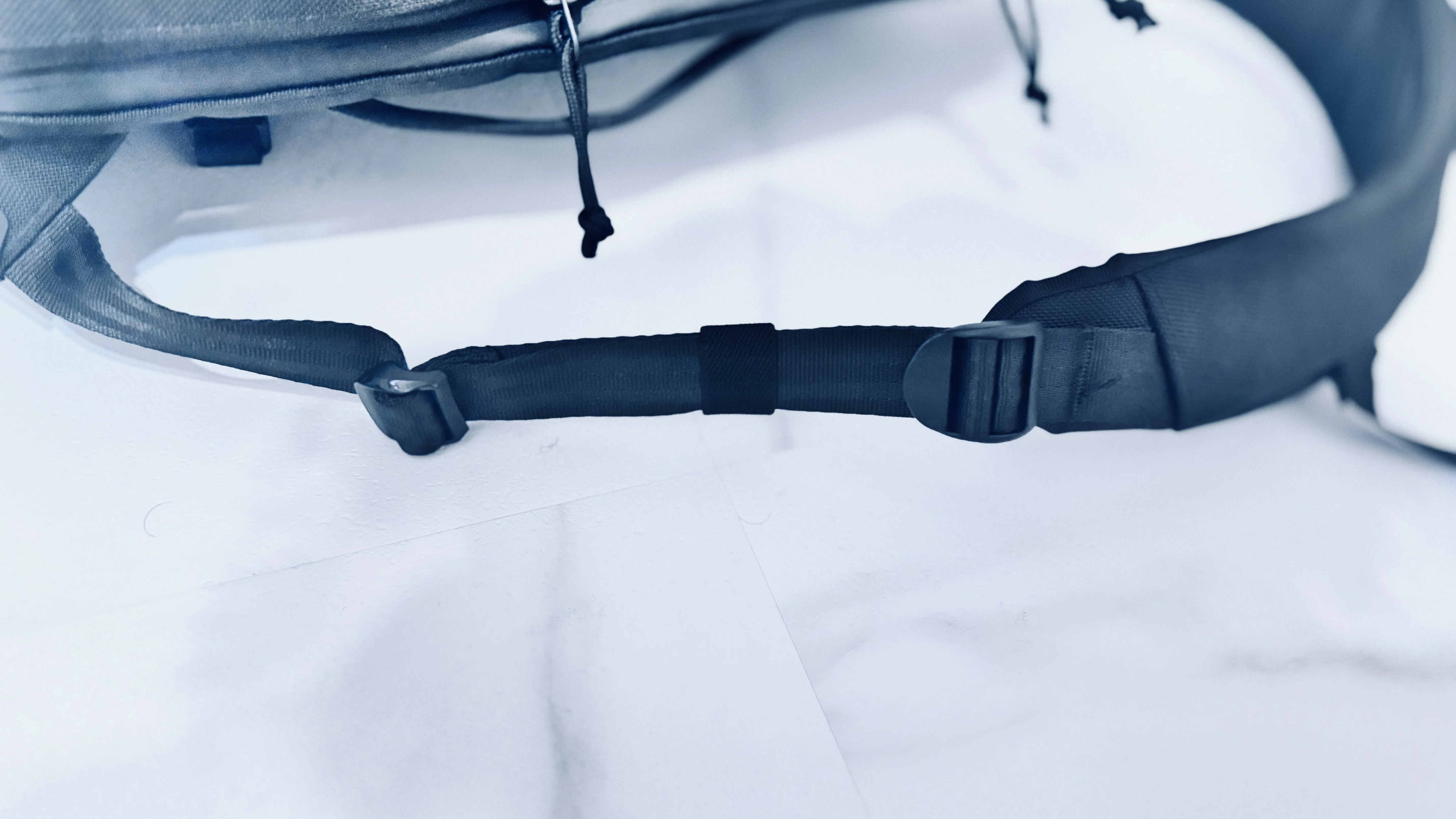 出張バッグ迷子に終止符】MNL City Packを買ってみたら最高だった話