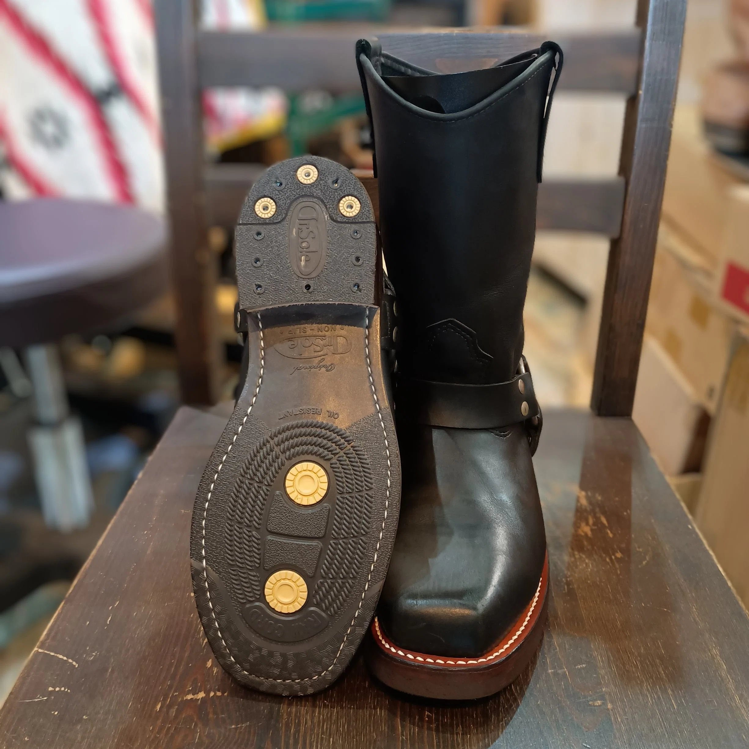 Resole/ソールカスタム】RED WING#8806+Dr.Sole｜CREA Repair