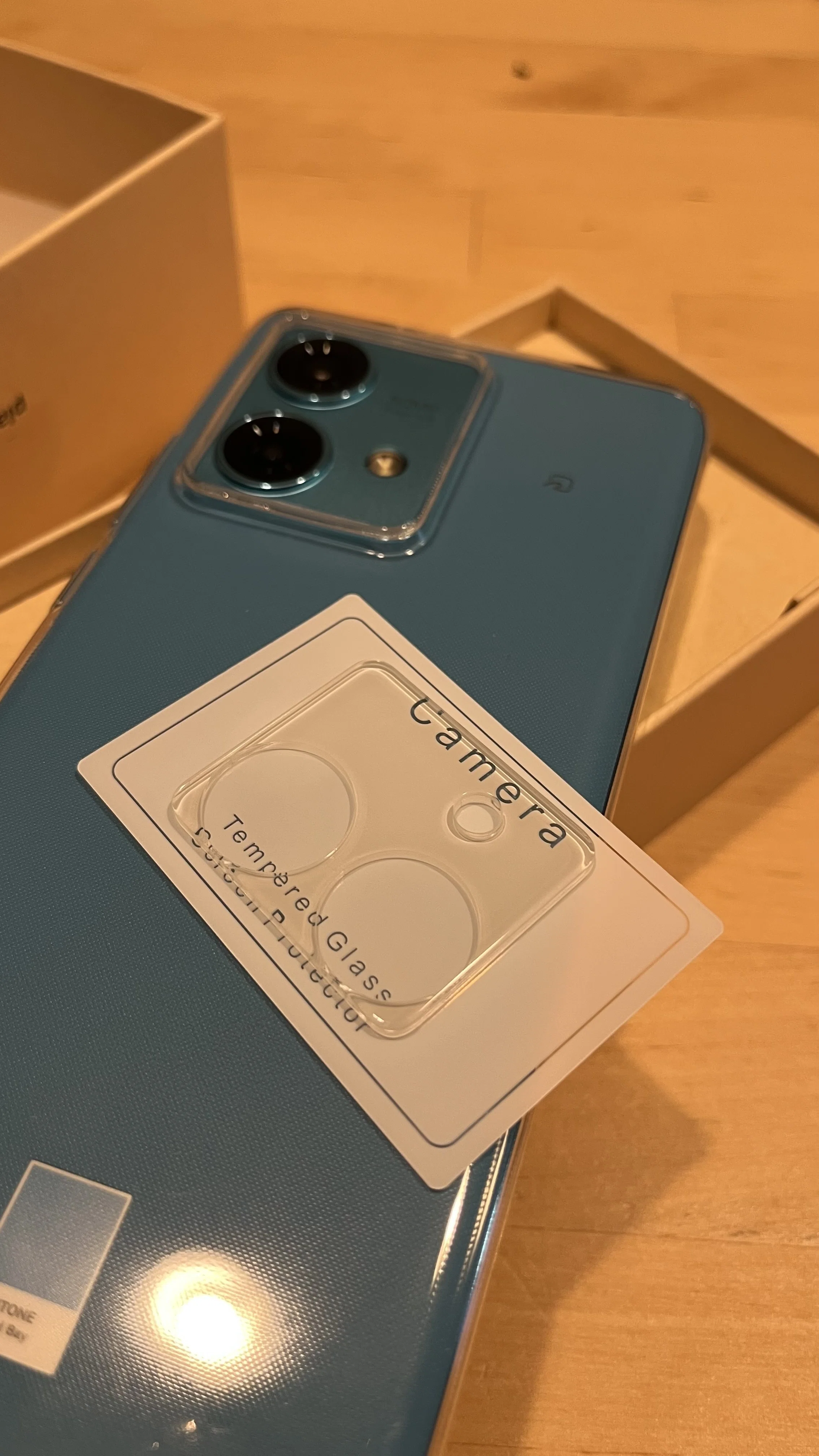 開封＆装着】Motorola edge 40 neoにケースとフィルムを装着！ラウンド 