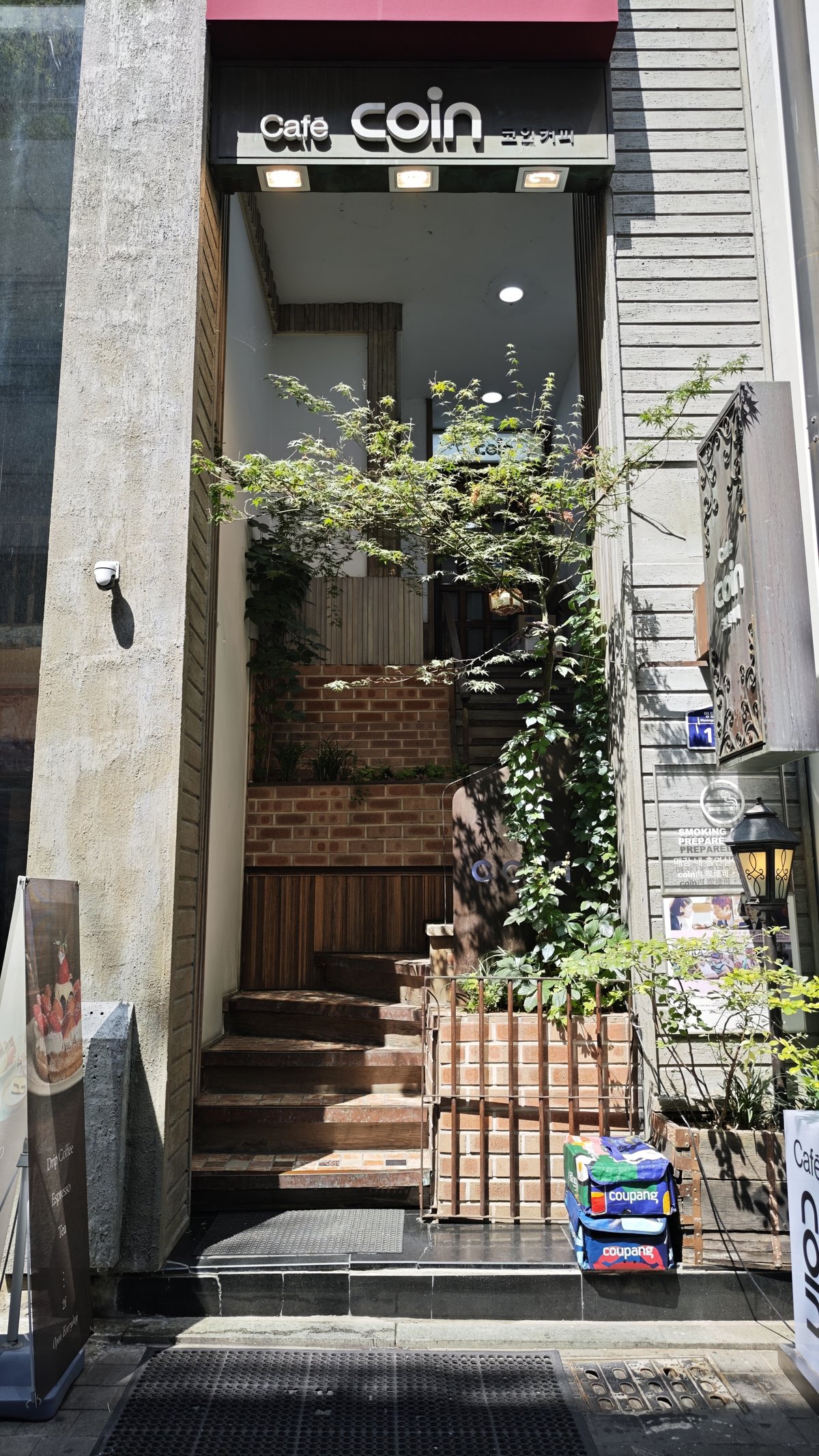 SFC修行と明洞カフェの朝｜田路昌也（TJ)