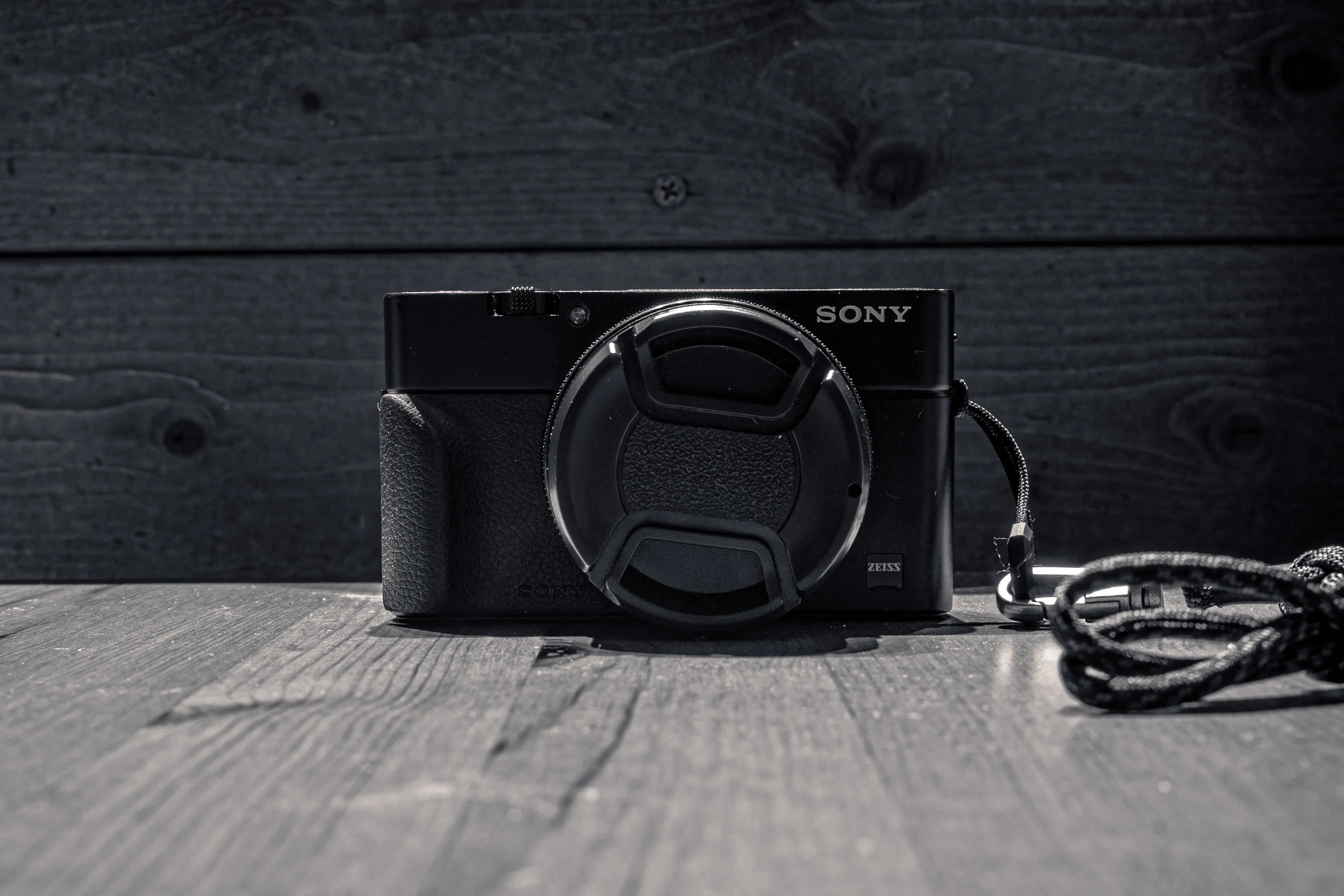 RX100Ⅶを購入から1ヶ月使って｜ざがね