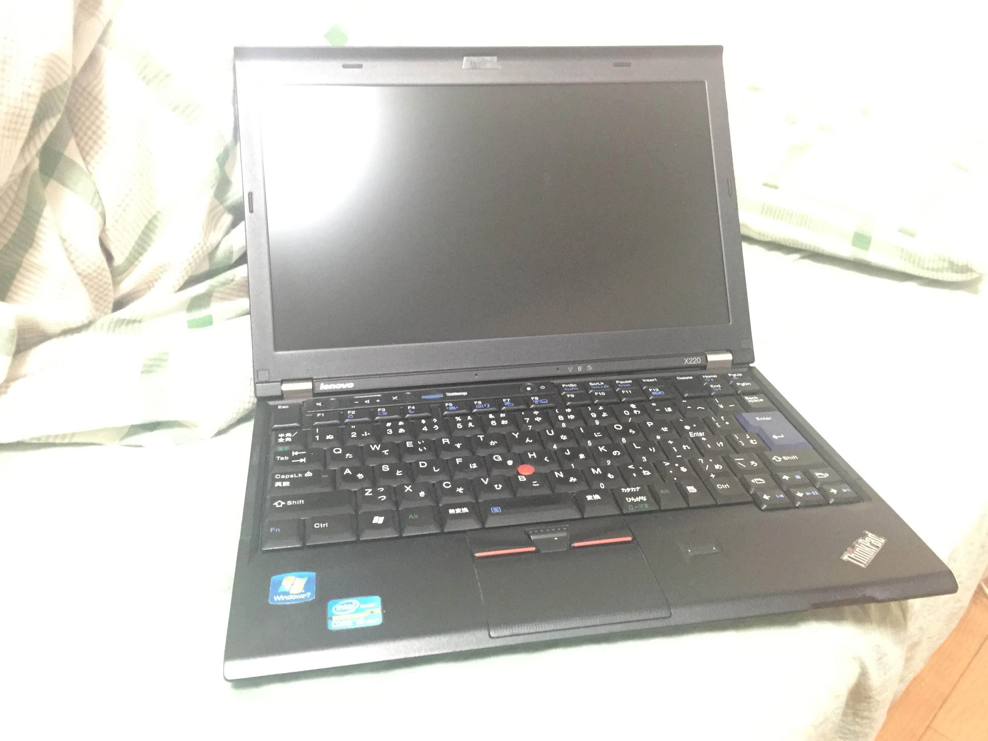 今更中古でThinkPad X1 Carbon Gen8を買った話｜おうえこうへい