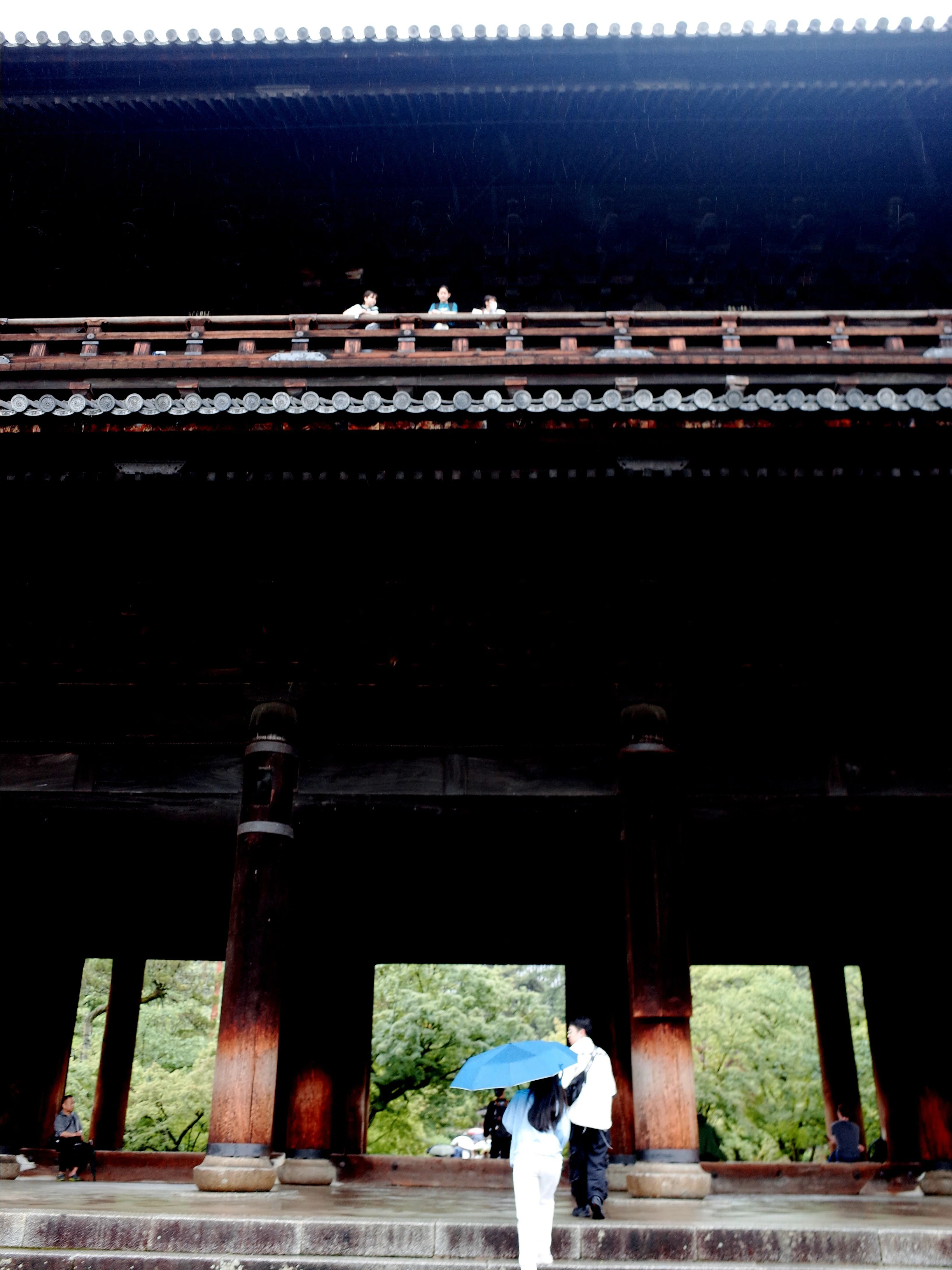 圧倒的な存在感、南禅寺の三門｜Heira.K