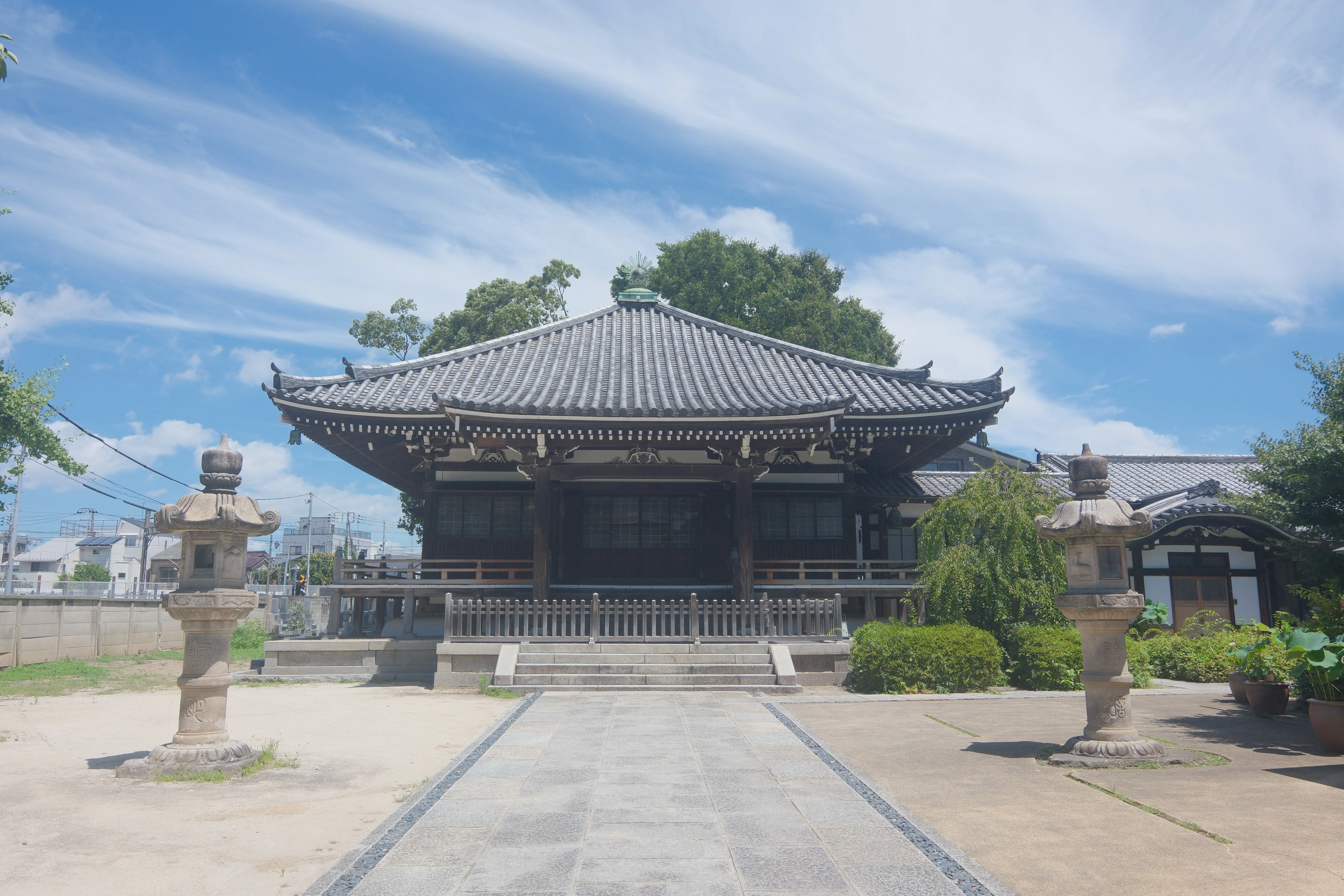 Tokina AT-X 14-20mm f/2 PRO DX｜シェル