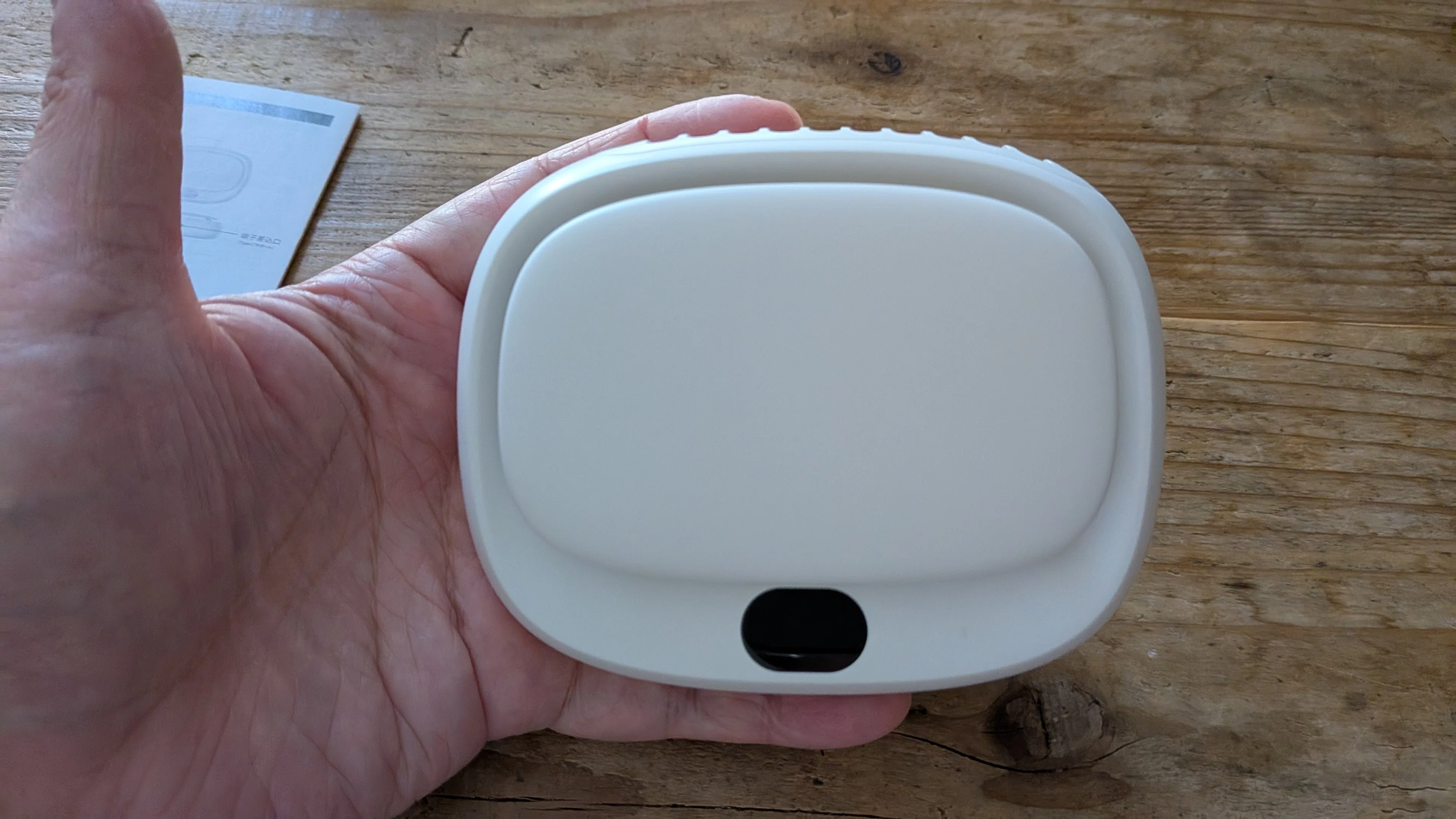 腰掛け扇風機 4WAY ベルトファン 6000mAh 首掛け 5段階 ホワイト ハンディファン】「VORAGA 腰掛け扇風機 ベルトファン LED残量表示