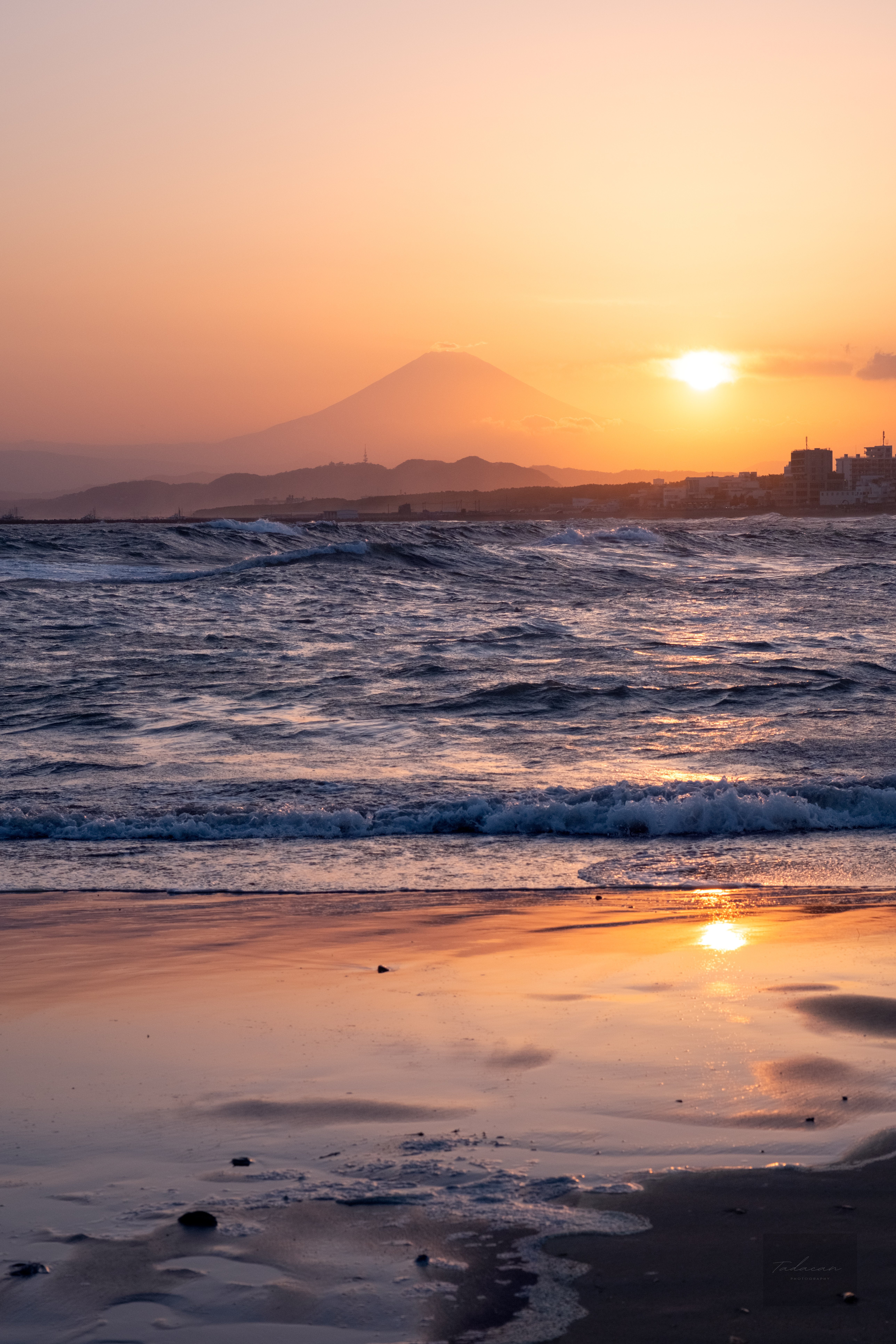 海の向こうの富士山｜TADACAN photo