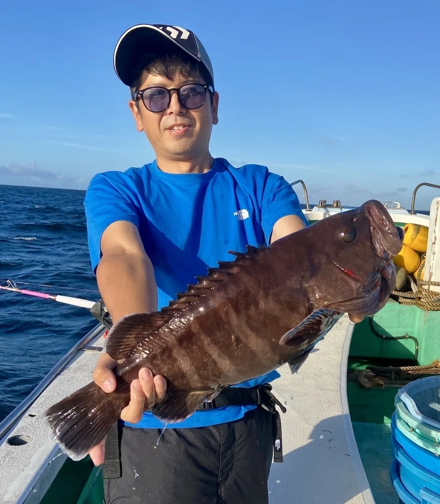 泳がせ】カンパチ5kg-4.5kg、ハタ2.5kg-2.2kg、ヒラメ1.4kgも食いつい