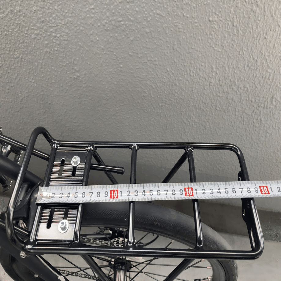 20インチミニベロにリアキャリアを取り付けたい、ギザプロダクツの