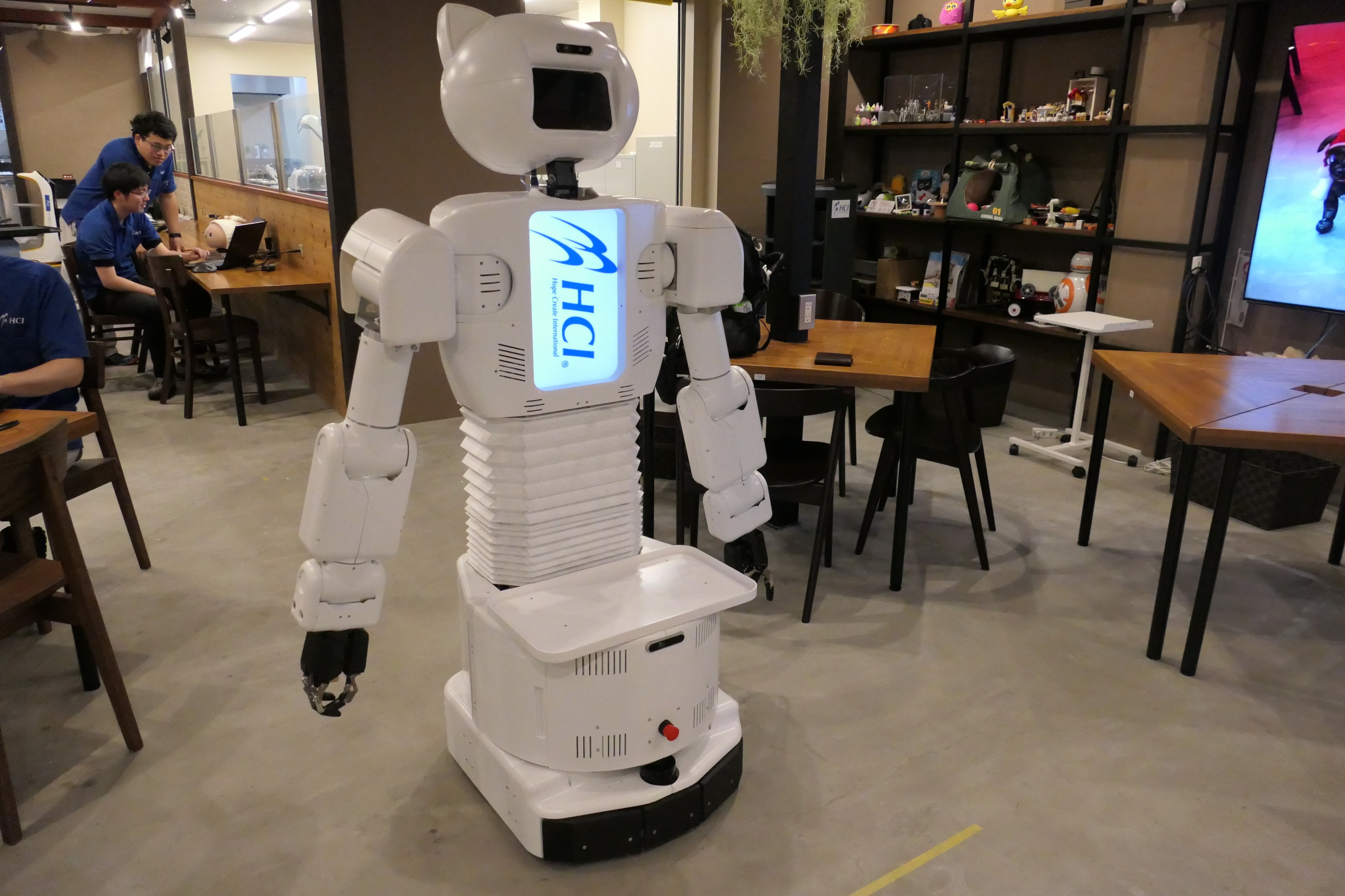 森のロボット 搭乗型ロボ「アーカックス」世界初公開。河森正治氏とのコラボモデルも