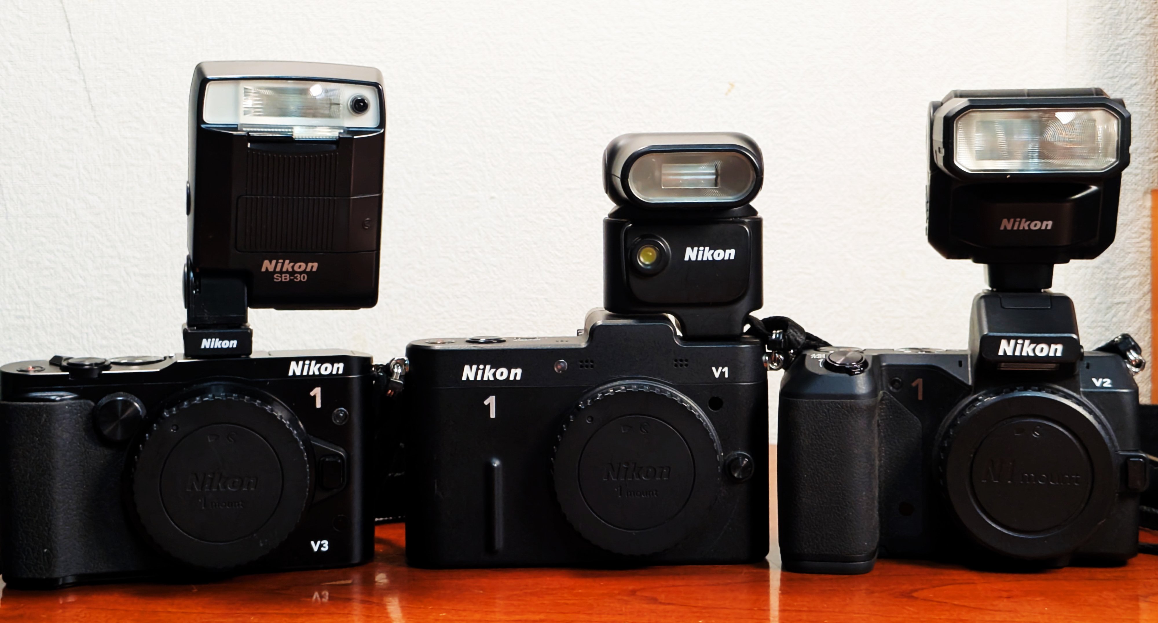 今更、Nikon1のすすめ ～ 小型軽量ミラーレスカメラシステム