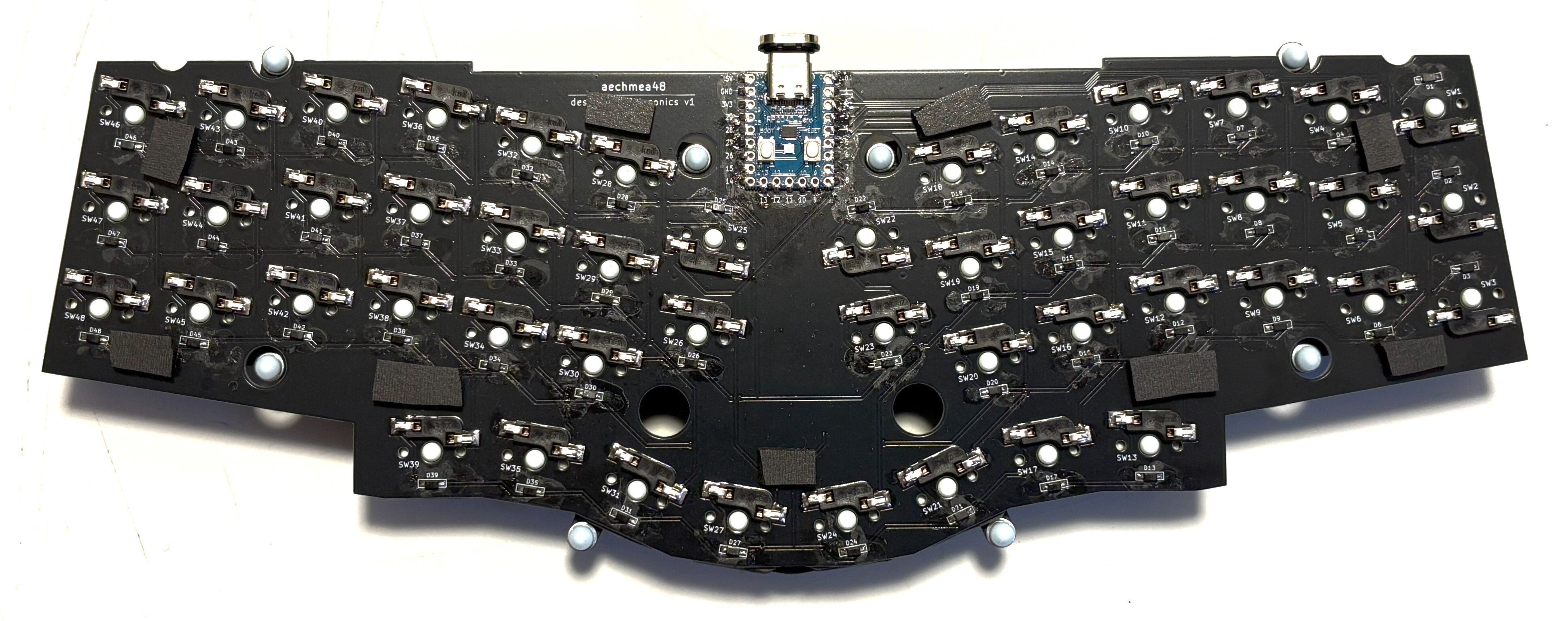 LalaPad　クラシック　組み立て済み aechmea48 製作ログ｜deconics