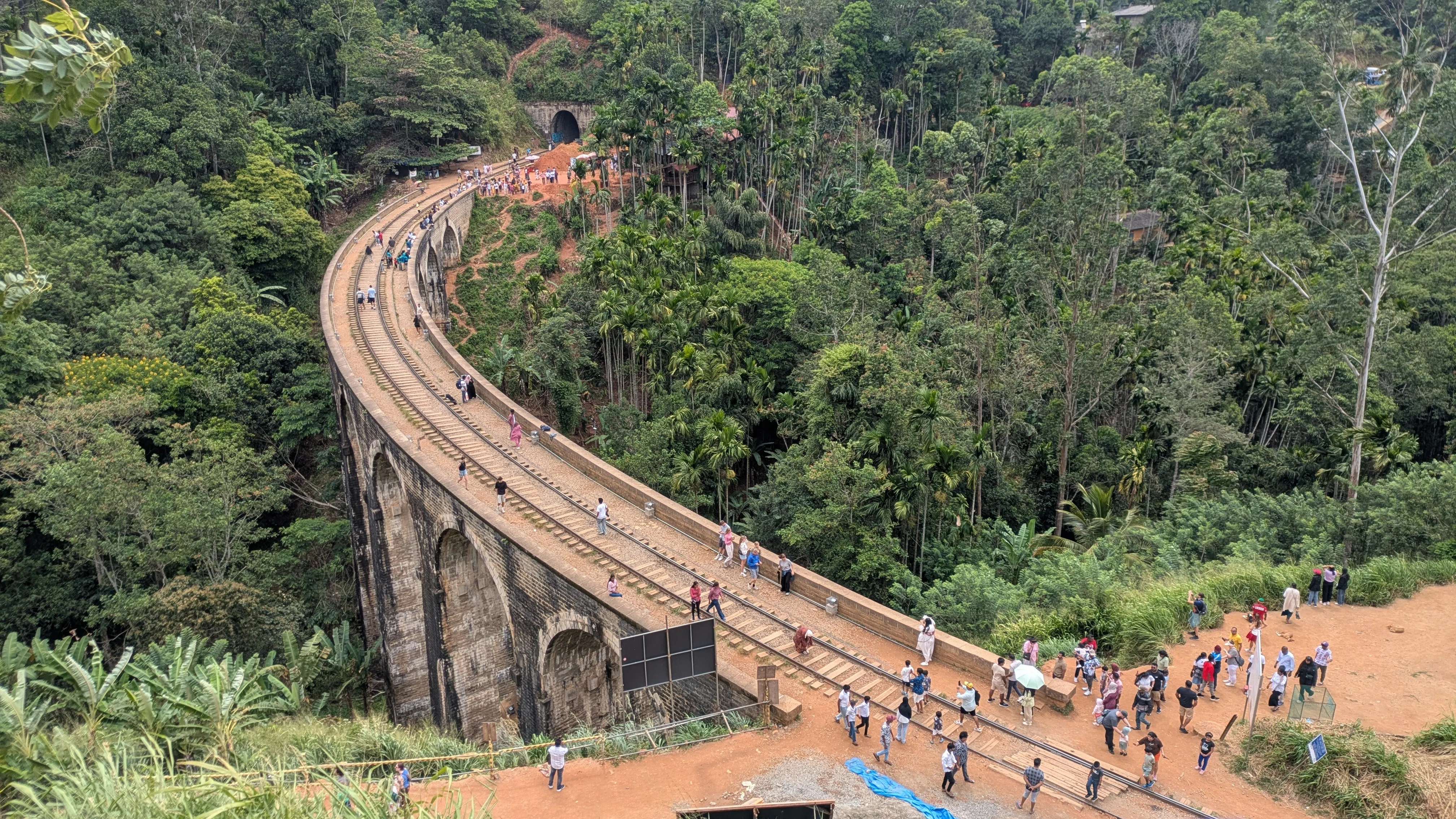 セイロンティーの7大産地を巡る旅 ーウバ編ー｜にしはる
