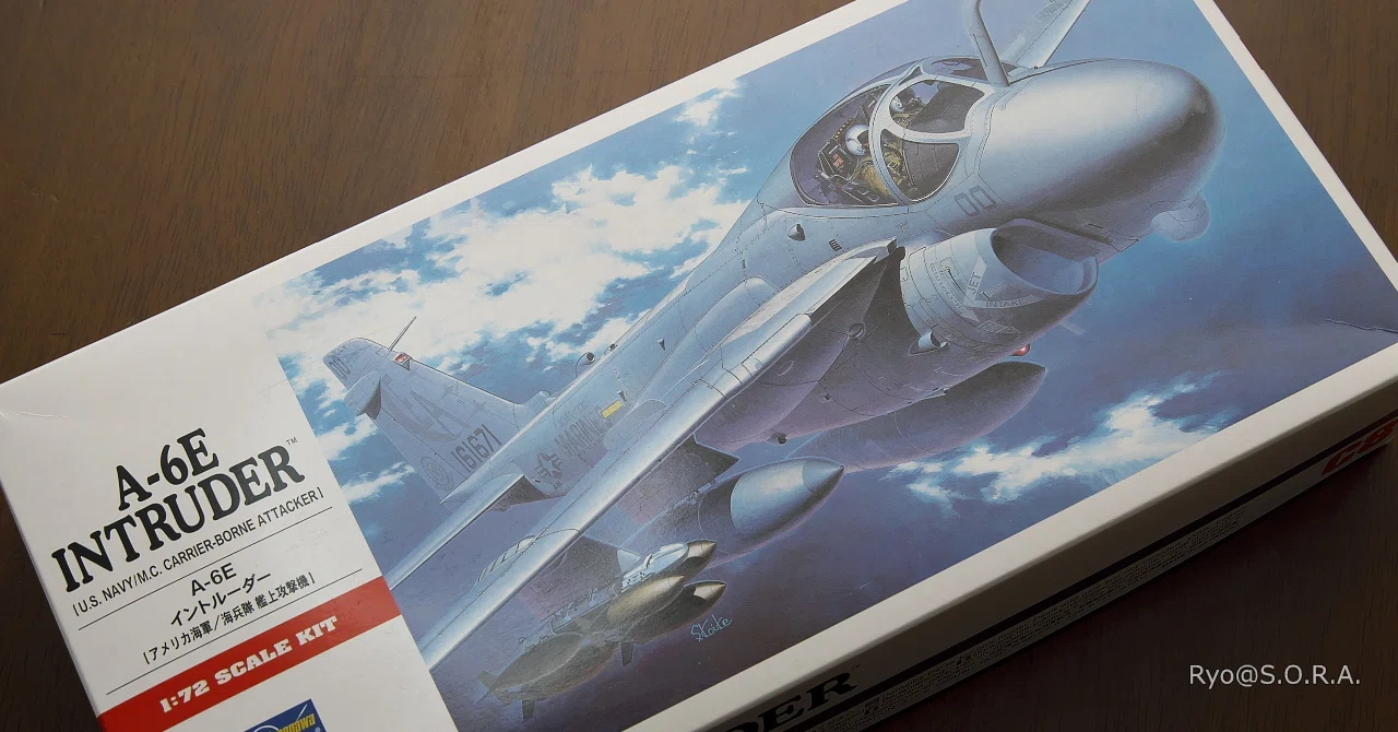 プラモデル製作記 ハセガワ 1/72 A-6E イントルーダー｜Ryo@S.O.R.A.