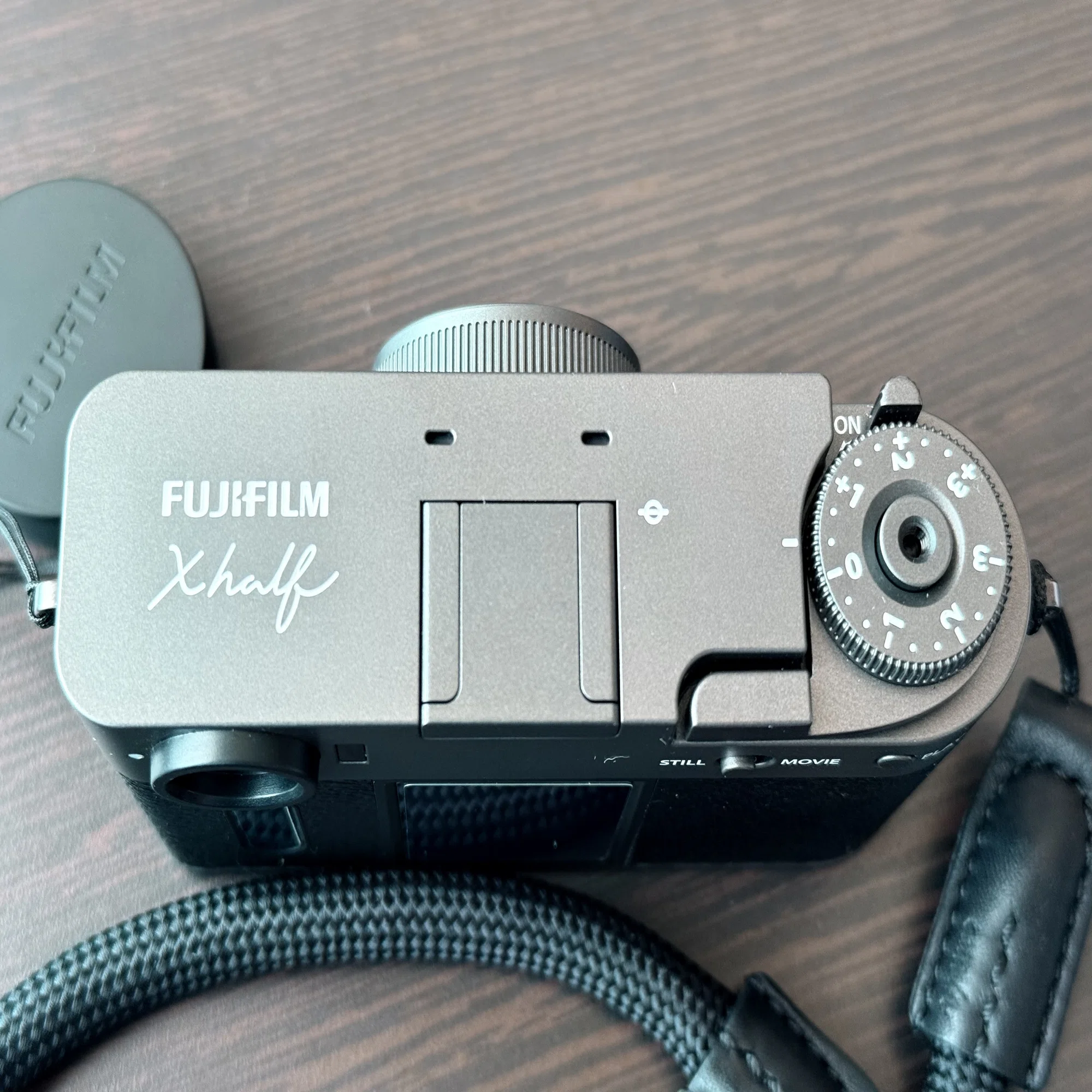 FUJIFILM X half（X-HF1）をレビュー｜山とカメラと好きな物