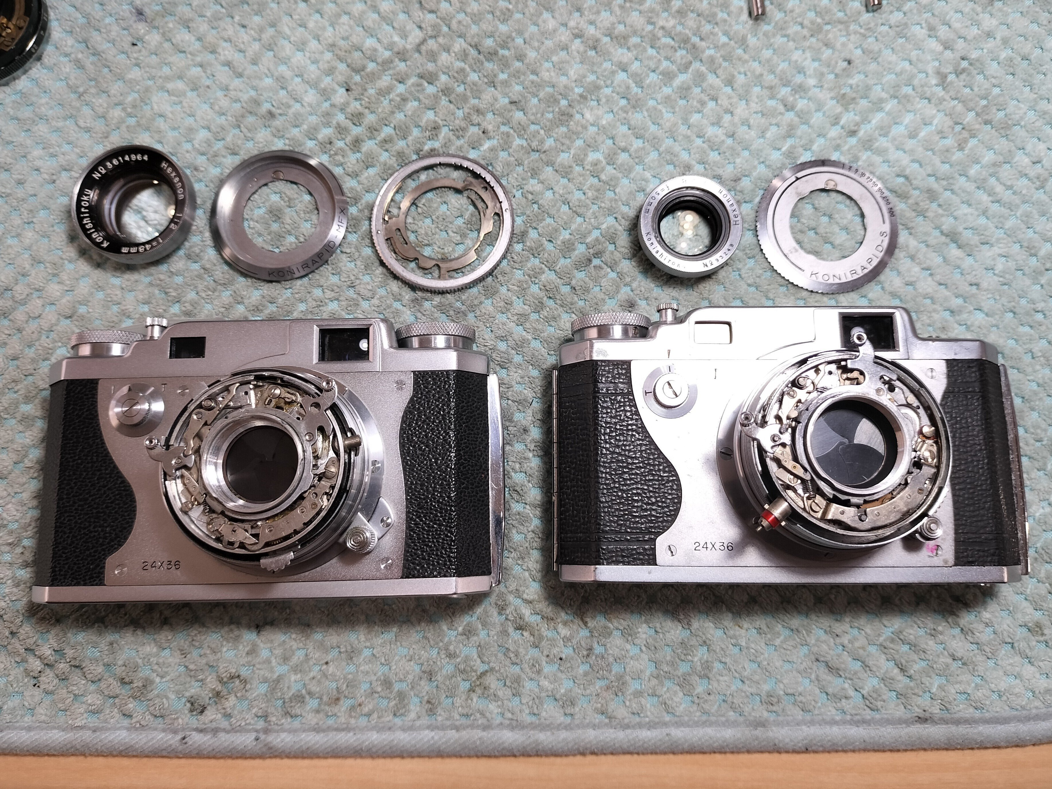 Konica IIシリーズの分解｜フィルムカメラ修理のアクアカメラ
