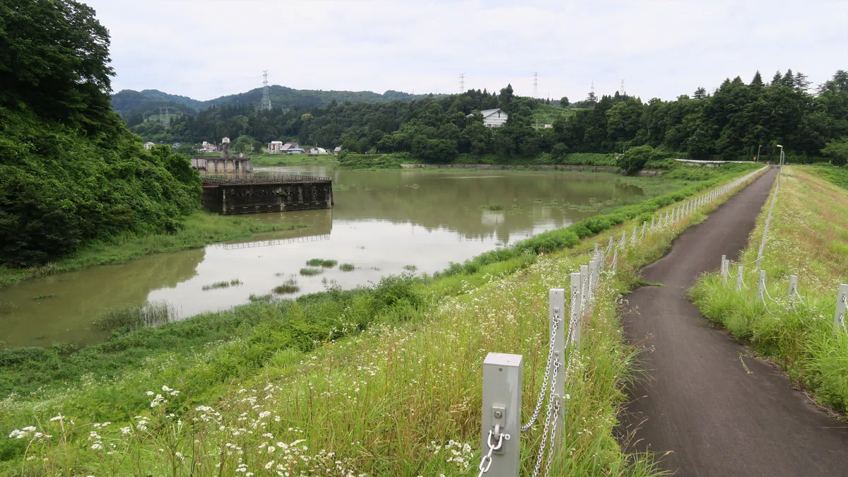 浅河原調整池 ダム湖