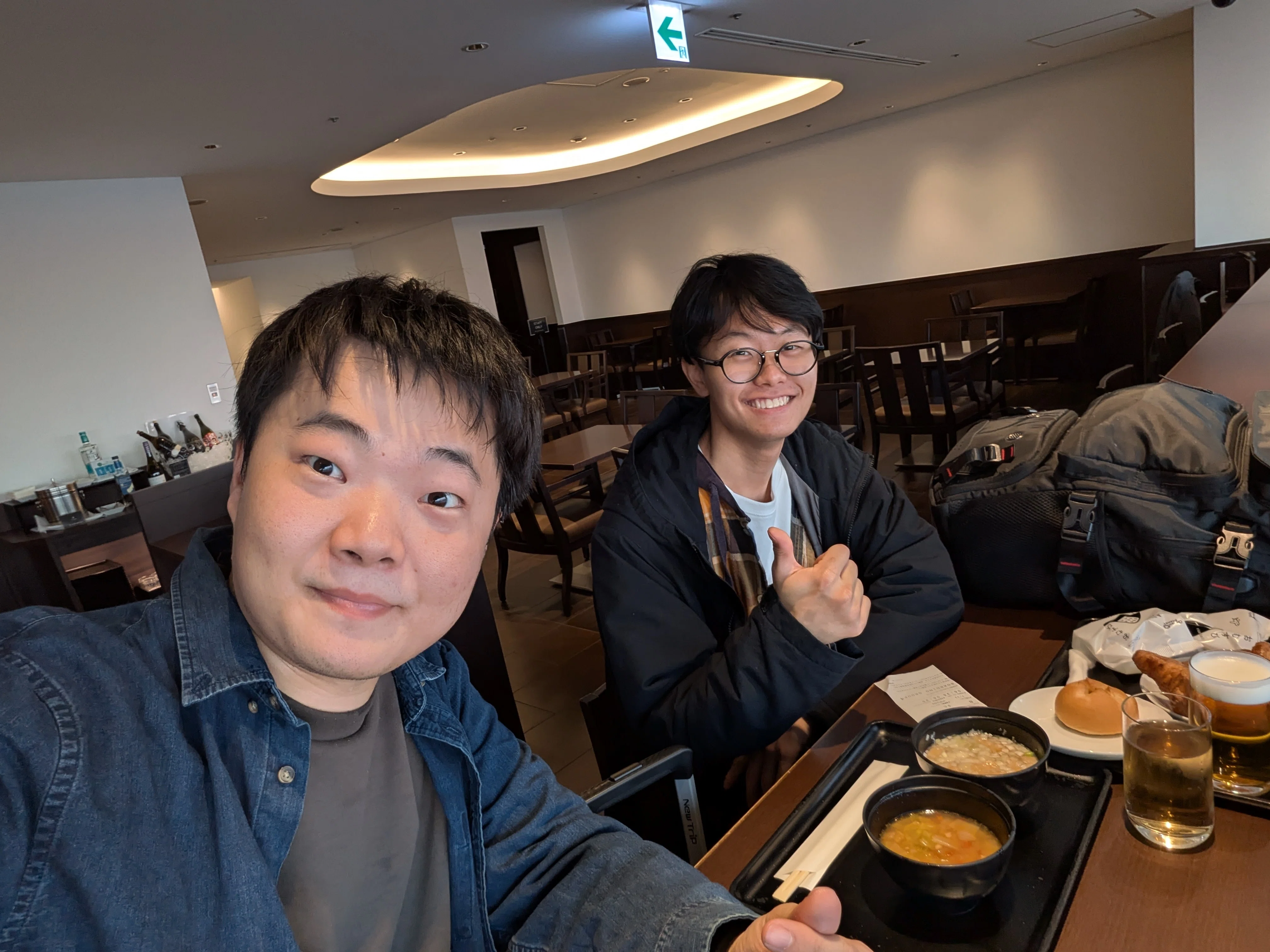 空の上の特等席！JAL国内線ファーストクラスで味わう極上の時間