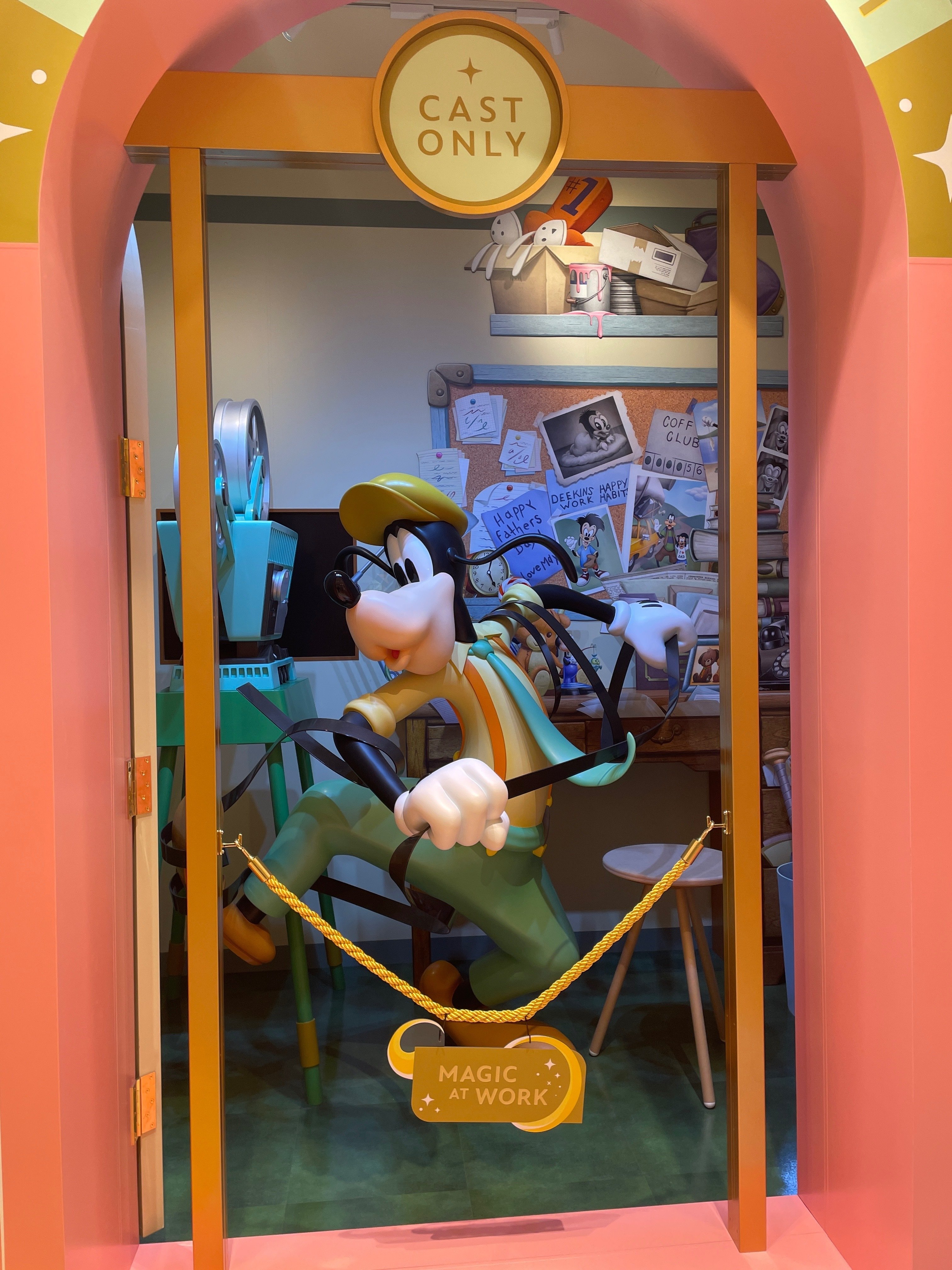 Disney - ディズニーリゾート　ピクチャー　ポスター ディズニーストア東京ディズニーリゾート店の短編ポスターたち