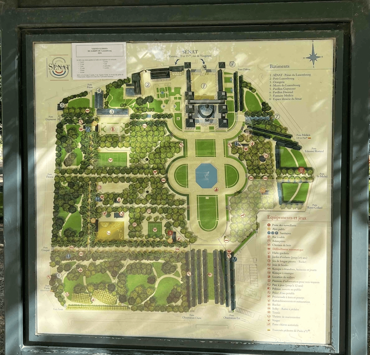 市民の憩いの場所リュクサンブール公園｜akio