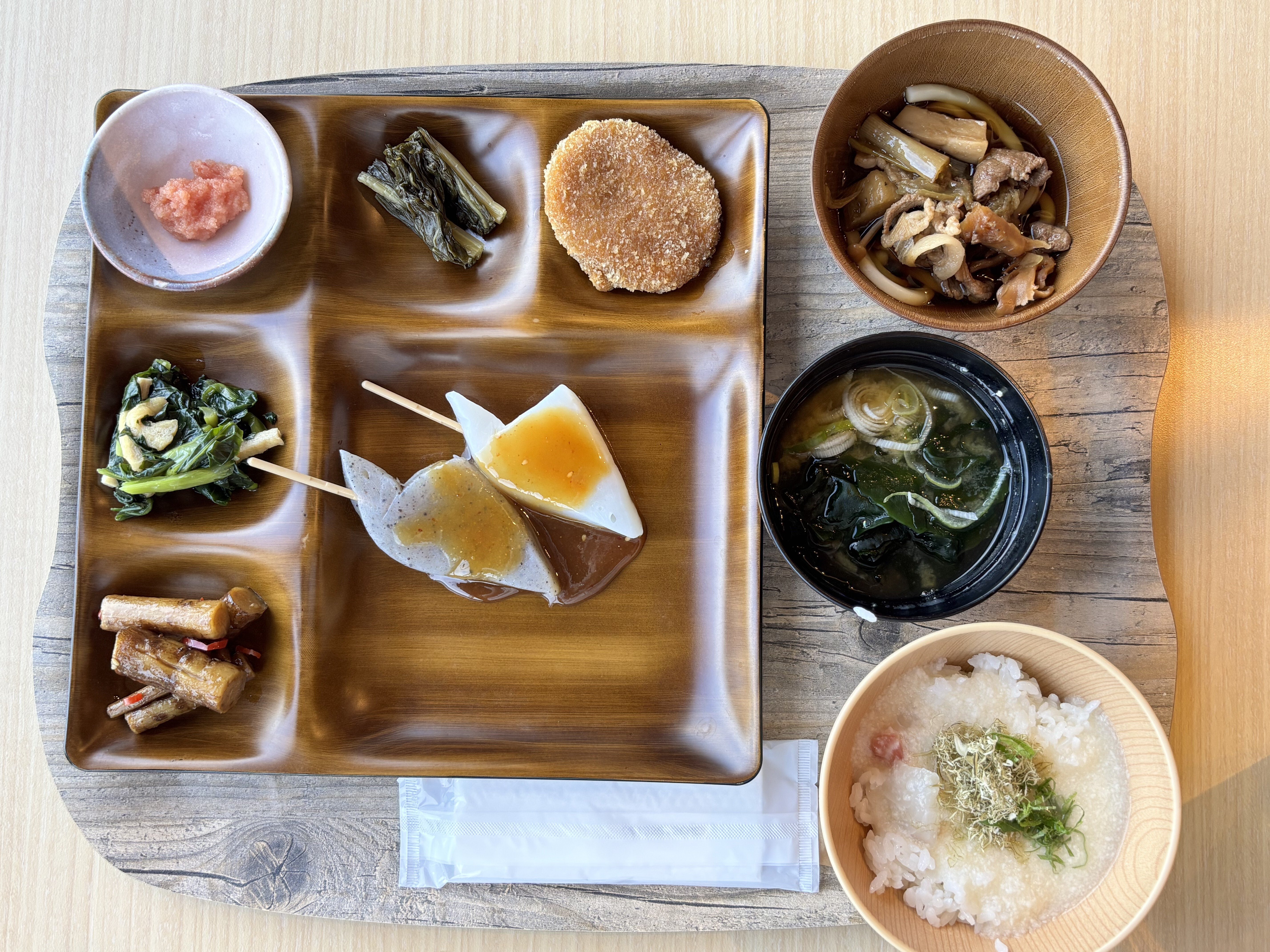 寄居町・鉢形城の旅で味わう大地の恵みグルメ 〜郷土食、ニジマス、B級