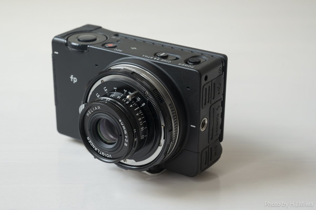 レンズ(単焦点) Voigtlander HELIAR 40mm f2.8 VM B/K HELIAR 40mm F2.8 Aspherical」の人気商品一覧 | 安い商品を通販サイト