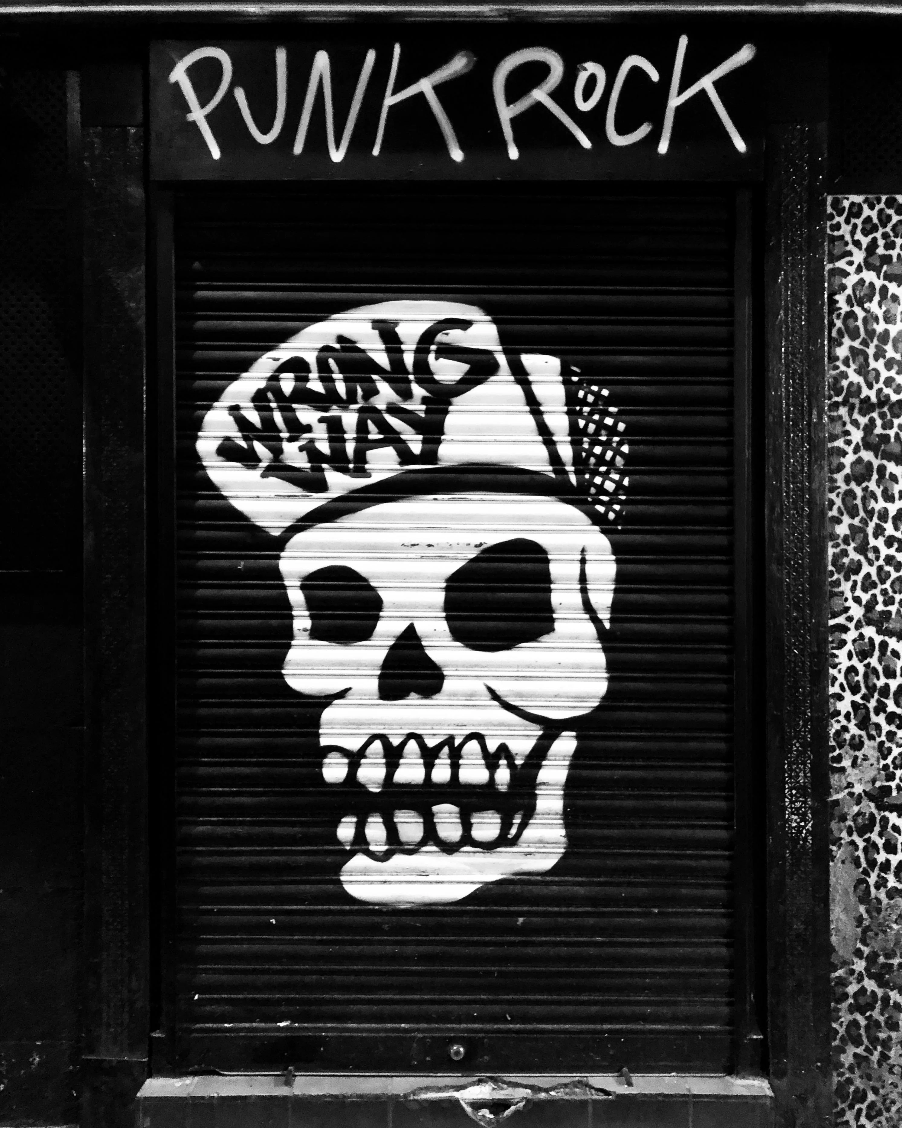🖤💀 髑髏はなぜ【反骨精神】の象徴となったのか⁉🏴‍☠️海賊旗から