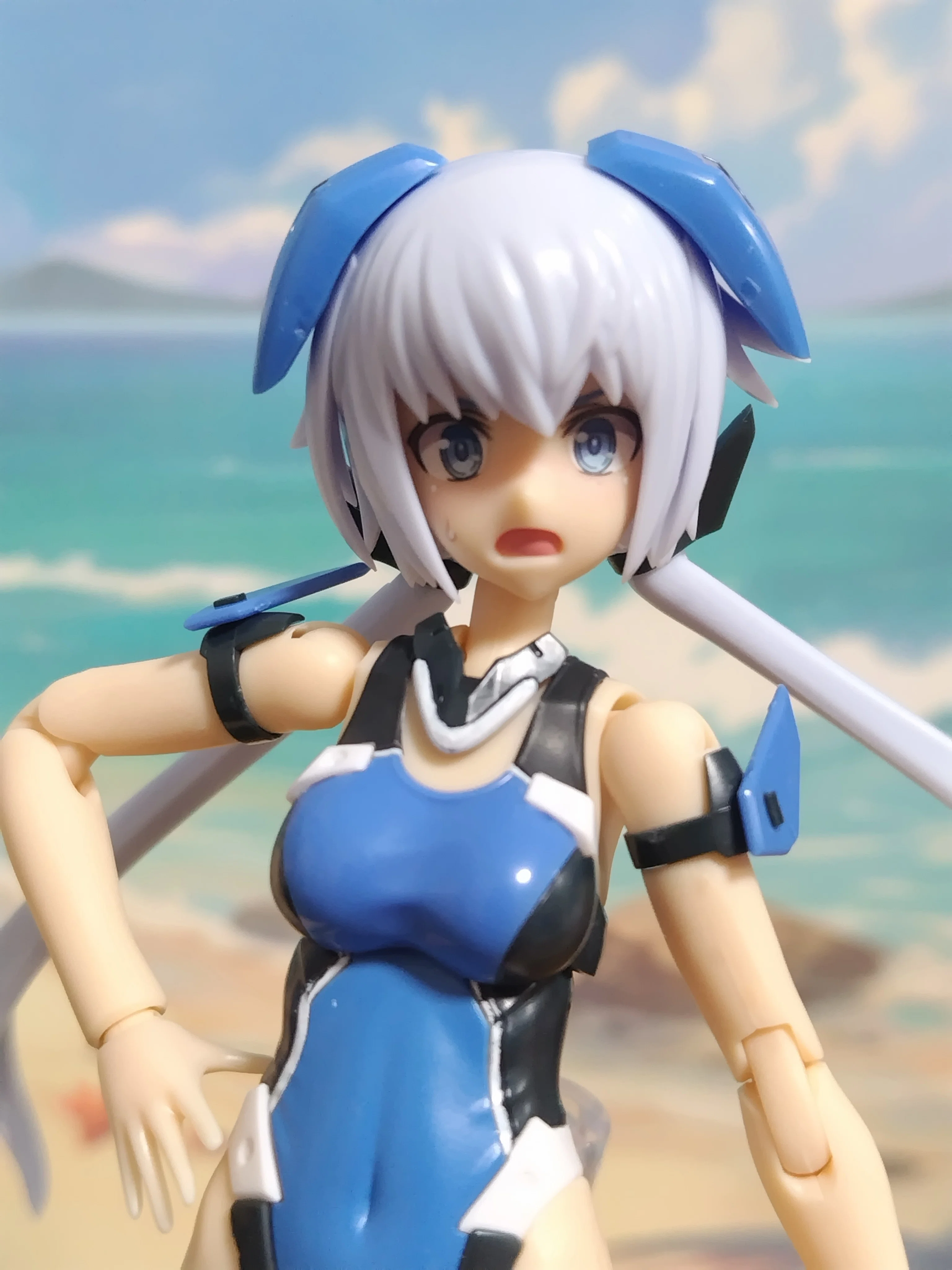 フレームアームズ・ガール スティレットSwimsuit Ver.箱絵＆軽めの