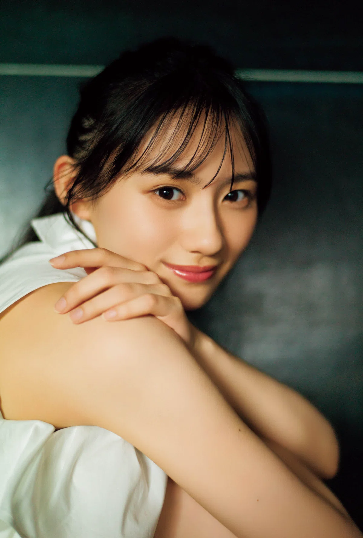 川﨑桜】2度目のソロ表紙で見せる“夏のまなざし”──B.L.T.2025年9月号 