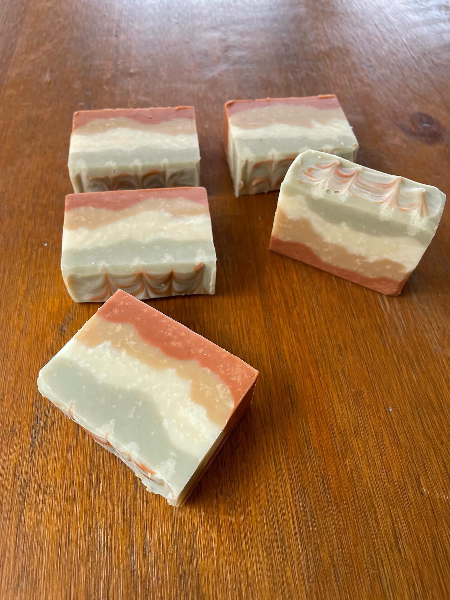 コールドプロセス製法の魅力と手作り石けんの楽しさ～手作り石けんで