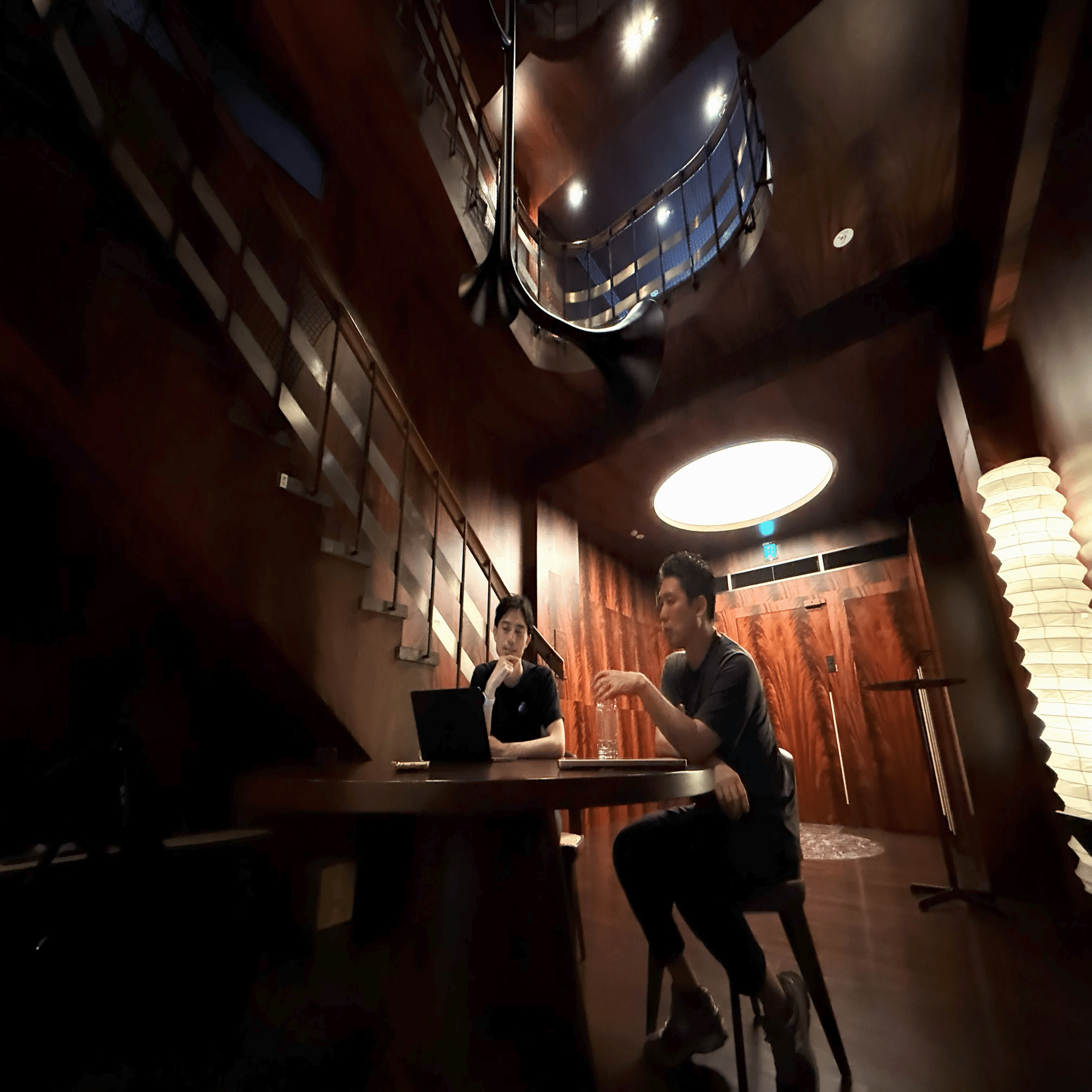 NOT A HOTEL×アビスパ福岡【DAO責任者特別対談】｜“別荘の民主化”と“市民クラブの革新”が交差するWeb3の次章｜アビスパDAO