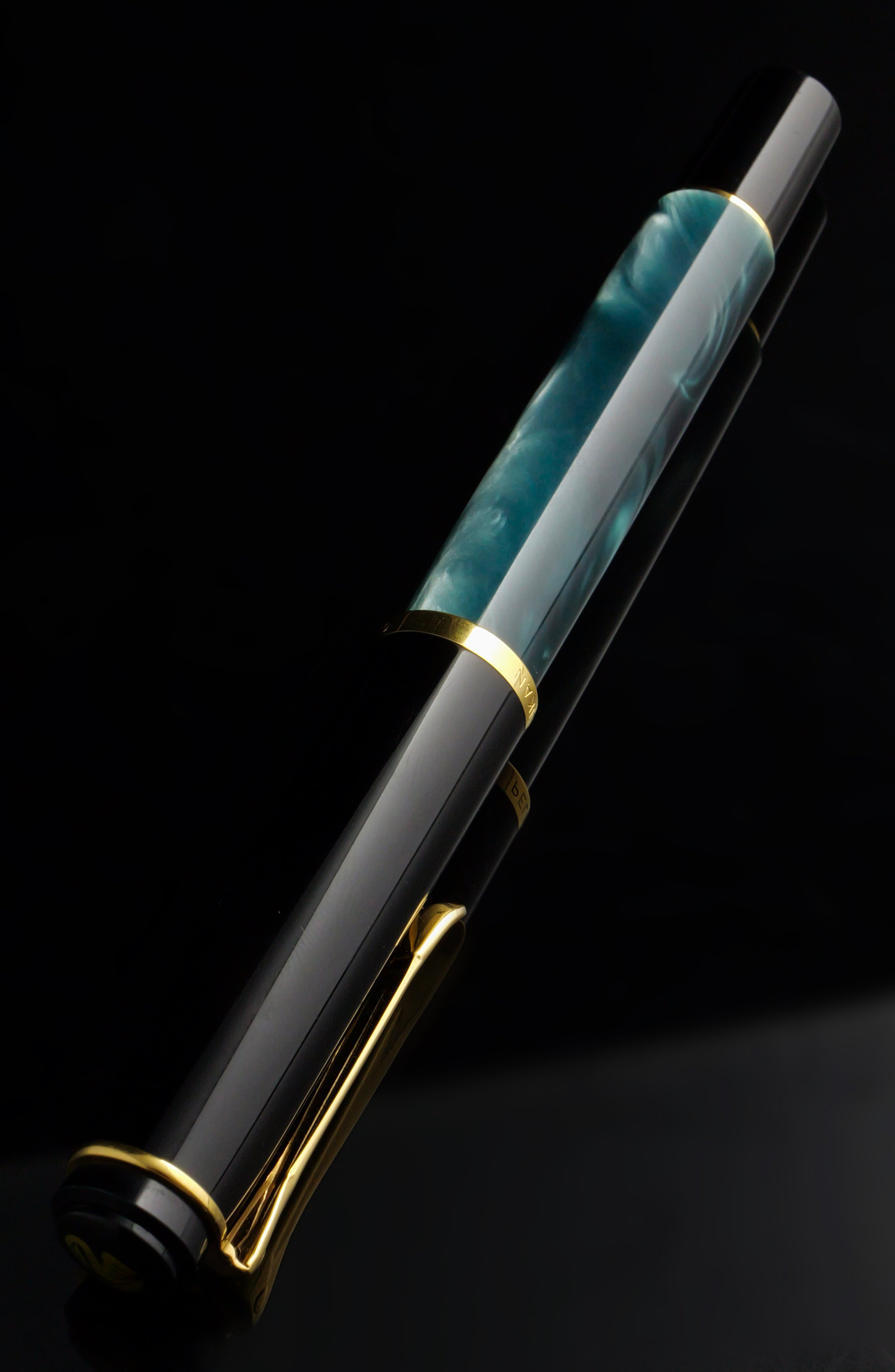 ペリカン　万年筆　グリーンマーブル　M200 新品)Pelikan ペリカン 万年筆 クラシック M200 マーブル