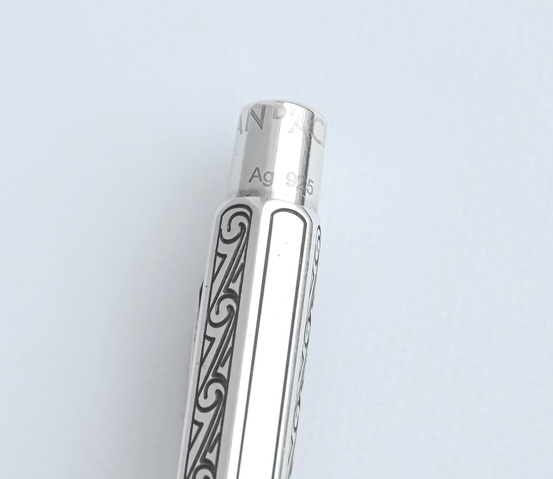 Caran d'Ache Ecridor Ammonite & 1.18ペンシル｜虫好き