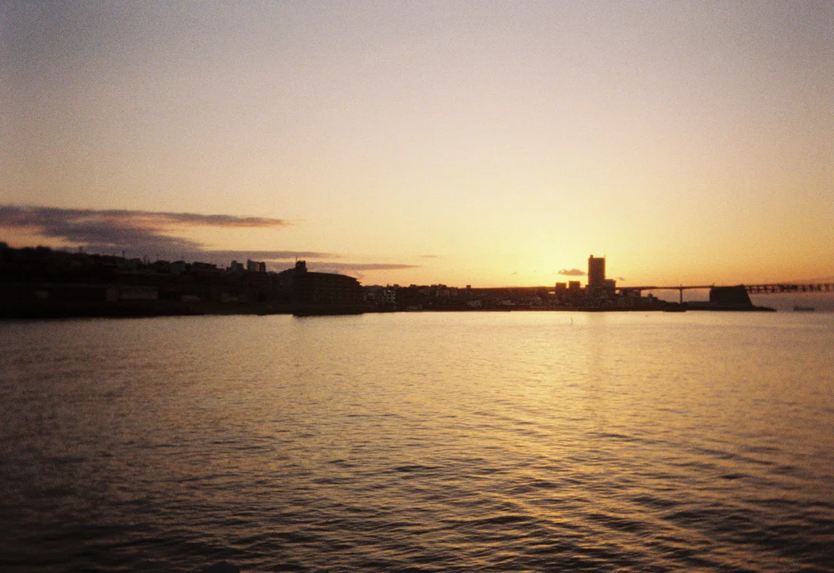 Sunset Time Frame First Sunrise in Kobe and Ektar H35|Shogo Hagiwara