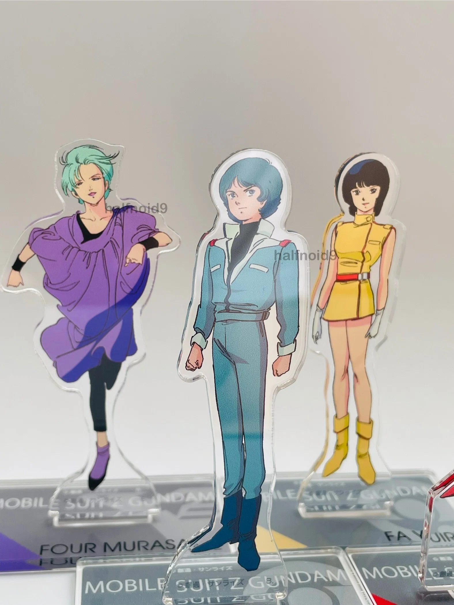 レビュー】 機動戦士Zガンダム アクリルスタンド （スタンダードサイズ