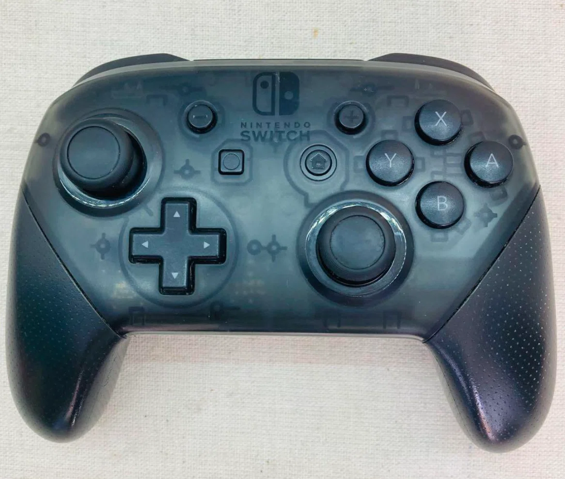 2025年版】なぜ、あの凄腕ゲーマーは皆これを使うのか？Switchプロコン