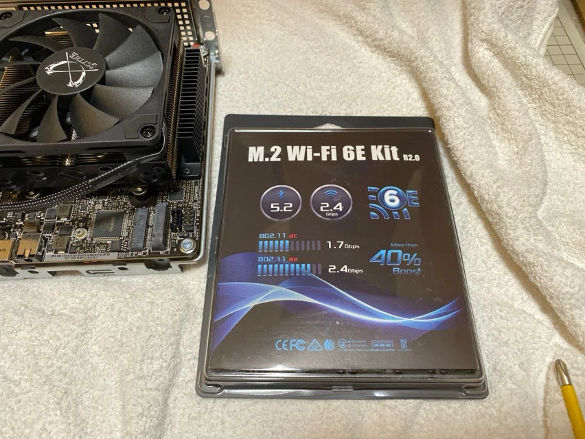 DeskMini X600 8700G M.2 Wi-Fi 6Eキットの取付 @ PC｜ハコ点のランマ