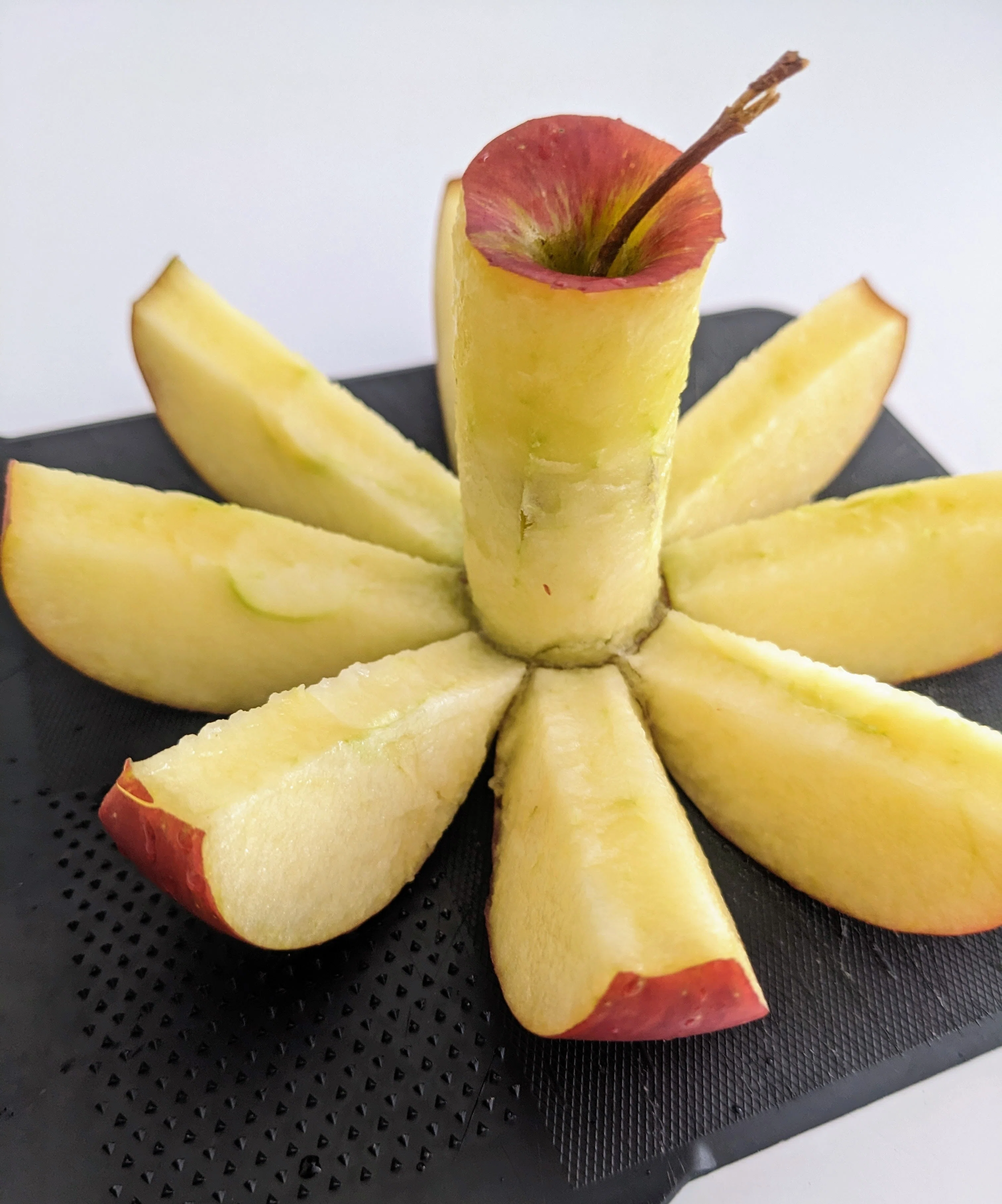 ロンドン生活】 3種のリンゴを食べ比べ🍎 (part 3) ｜f00b4r