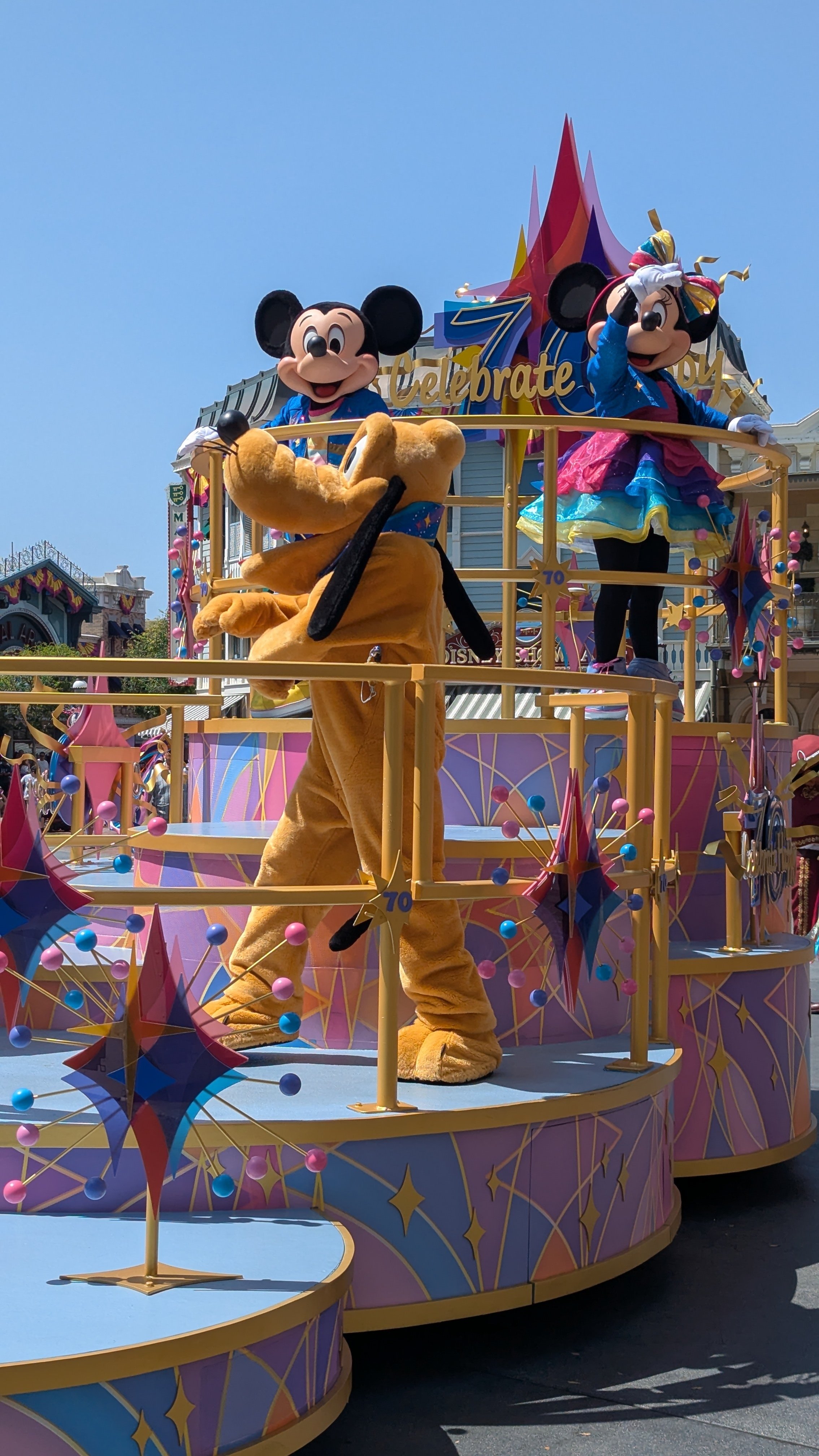 【Disney】Disneyland 70周年 ブラック x ゴールド ワンピース カリフォルニアディズニー70th🏰女ひとり旅③Day1|シュイ