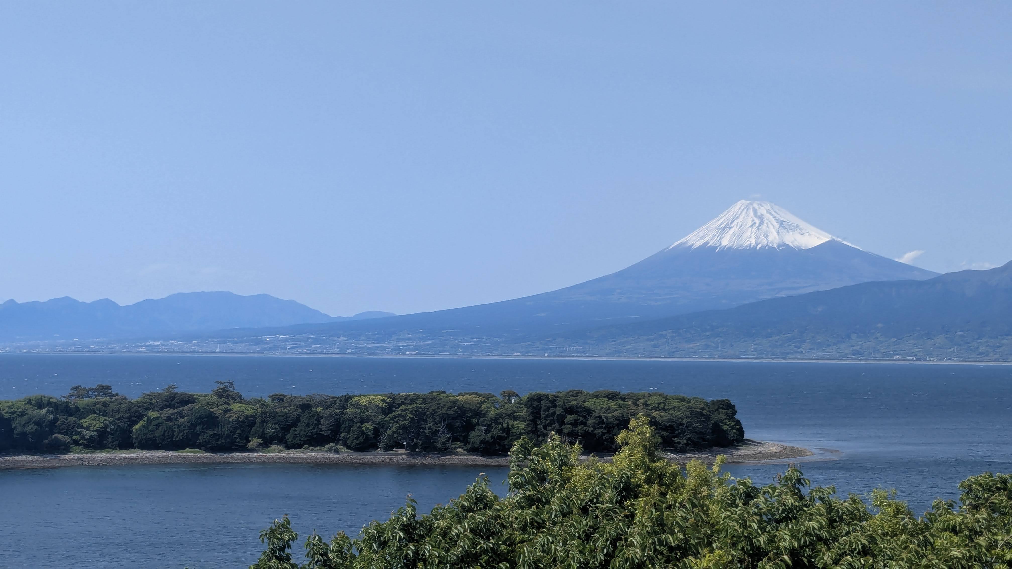 🇯🇵 霊峰と駿河湾｜ojafami