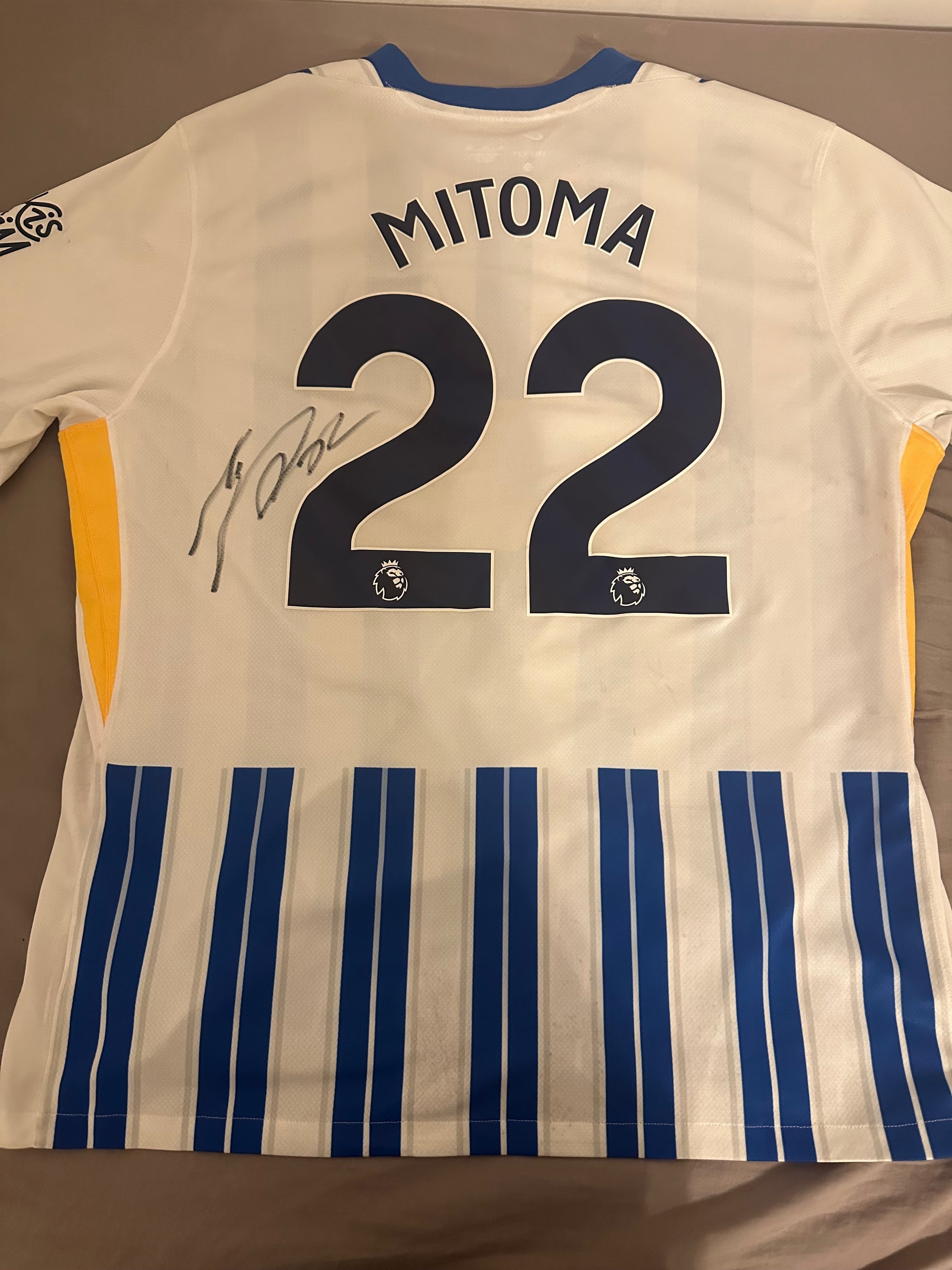 直筆サイン入り 三笘薫さん ユニフォームシュプリームNew York Yankees